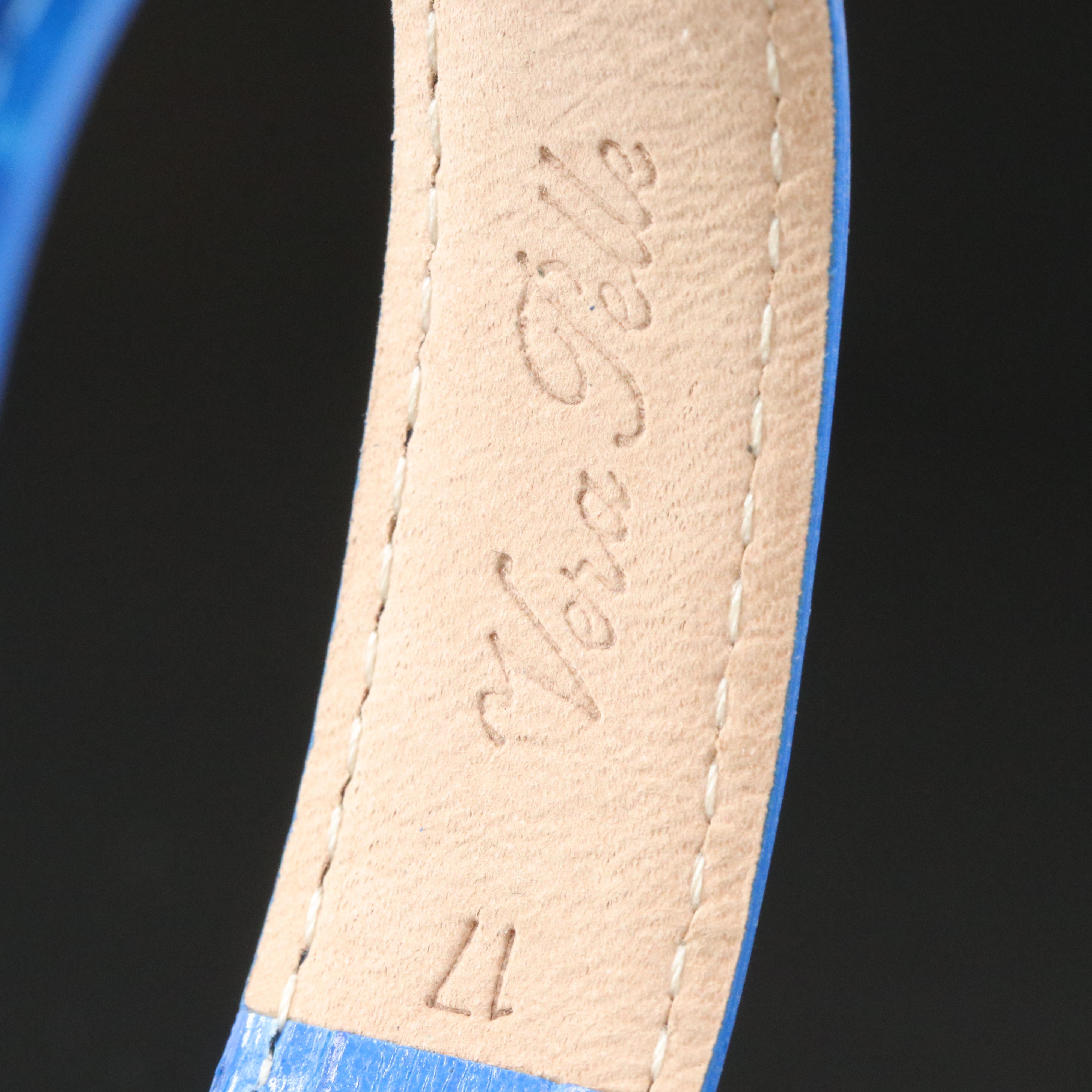 Vintage Rolex Oyster Perpetual Bubbleback Watch