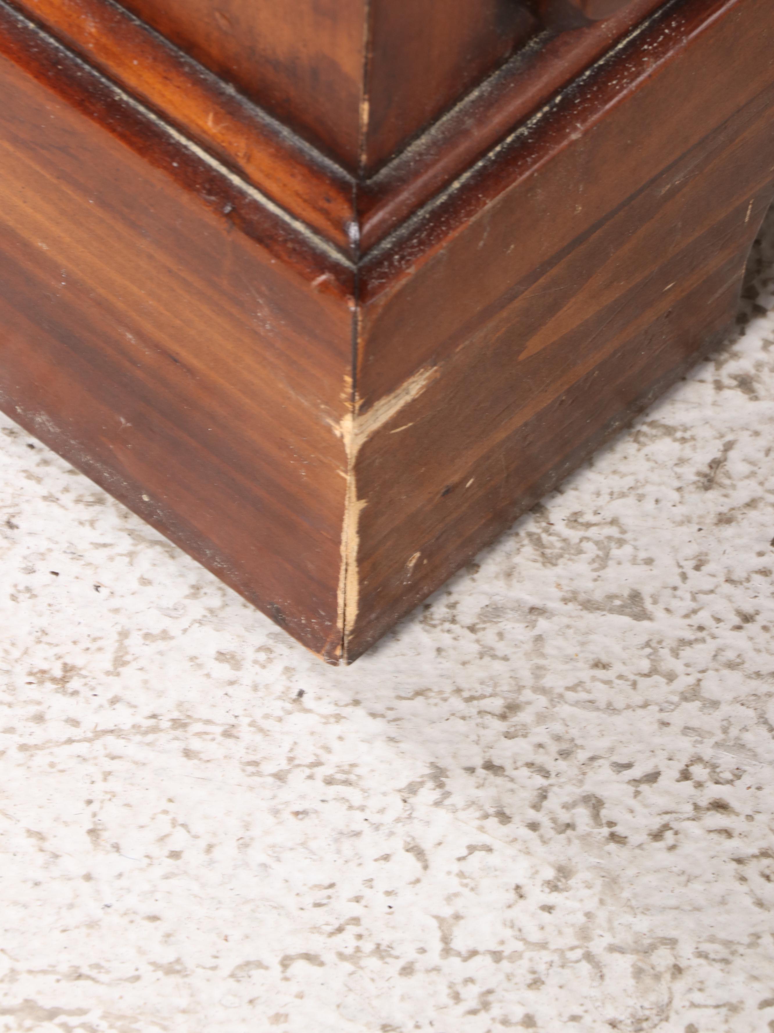 Lane "Aroma-Tite" Pine and Cedar Chest/Bench, Late 20th Century