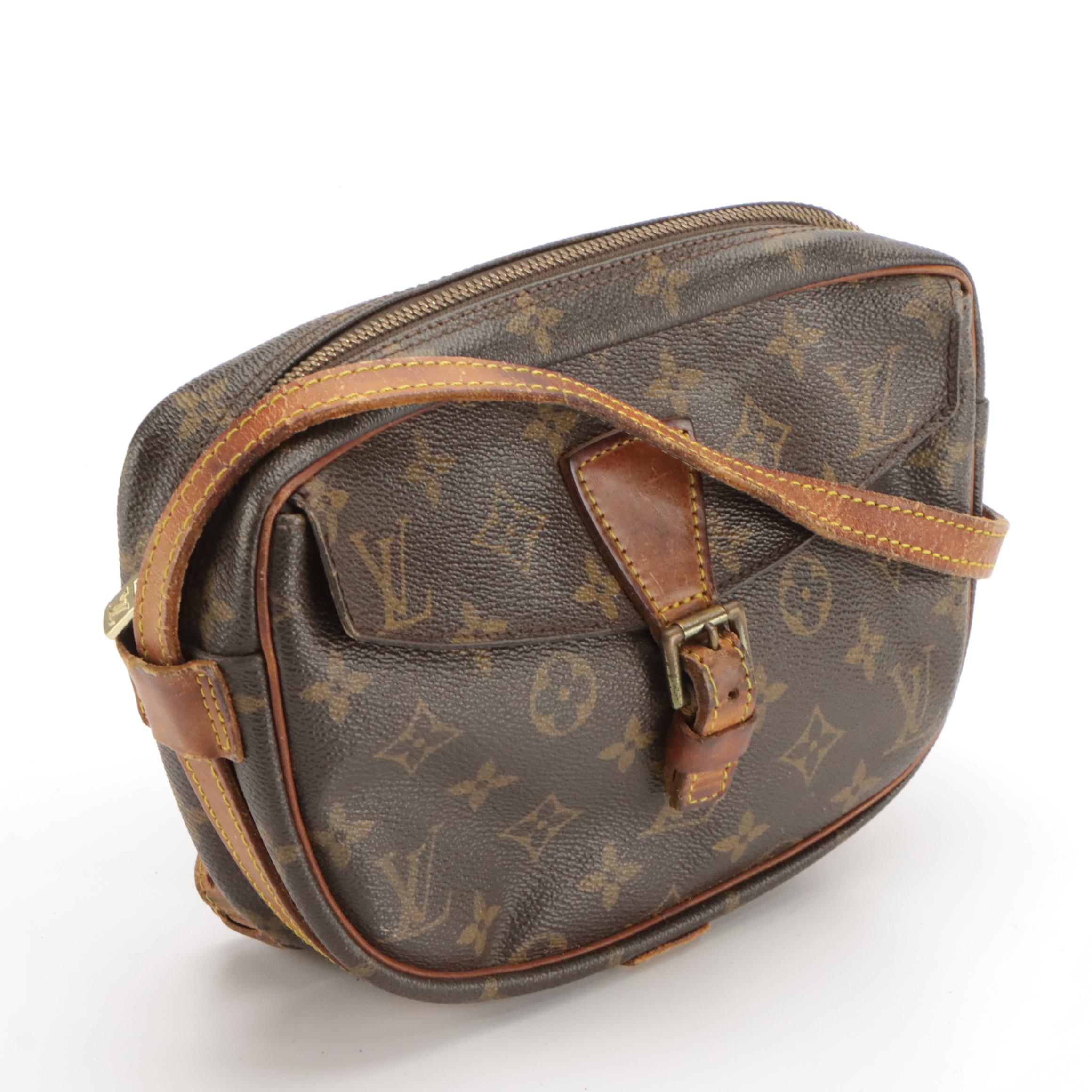 Louis Vuitton Jeune Fille Crossbody in Monogram Canvas