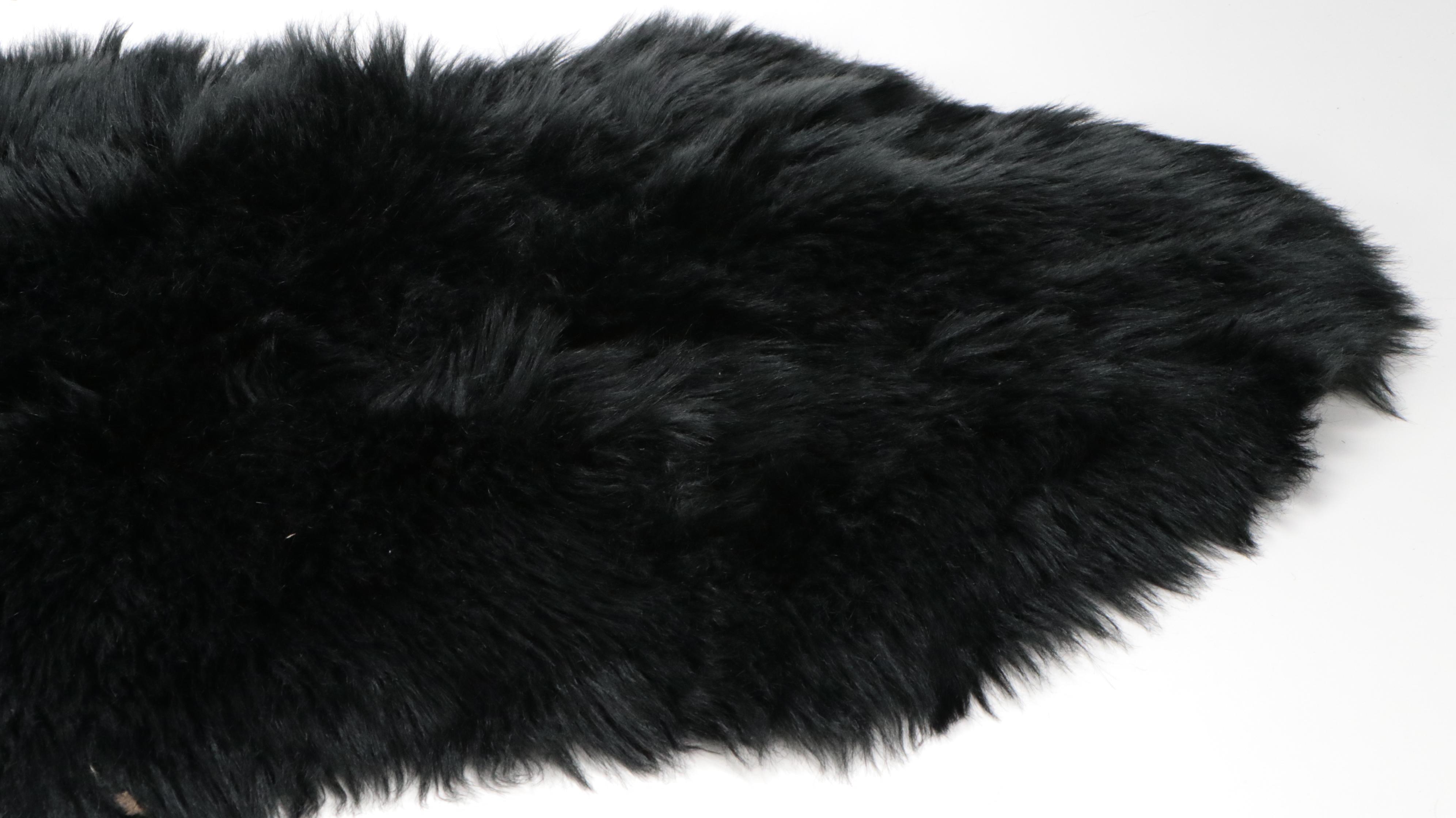 Ryan Gosling Full Body Pillow with Ashler Home Deco Faux Fur Rug