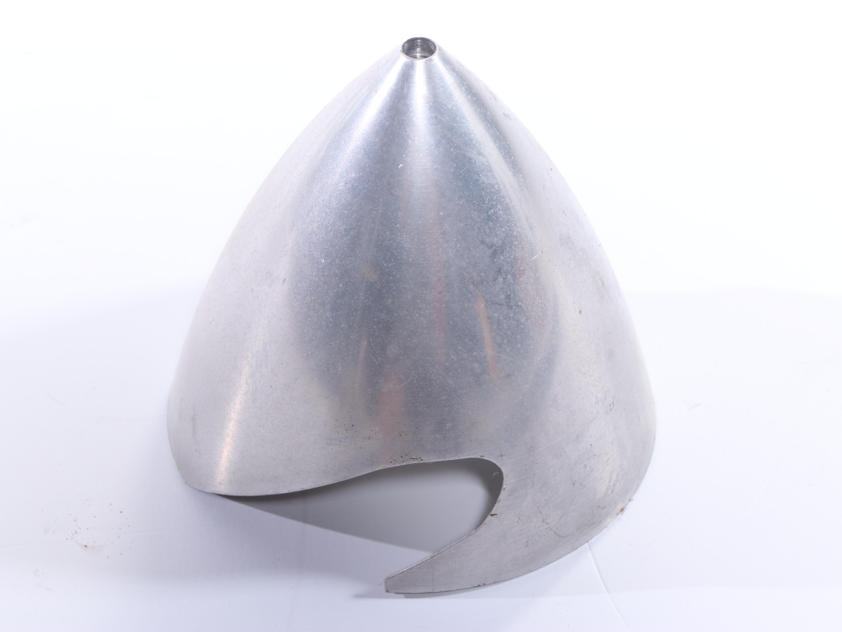 Carden Aircraft "Giles 300" Model RC Airplane with Desert Aircraft DA150 Engine