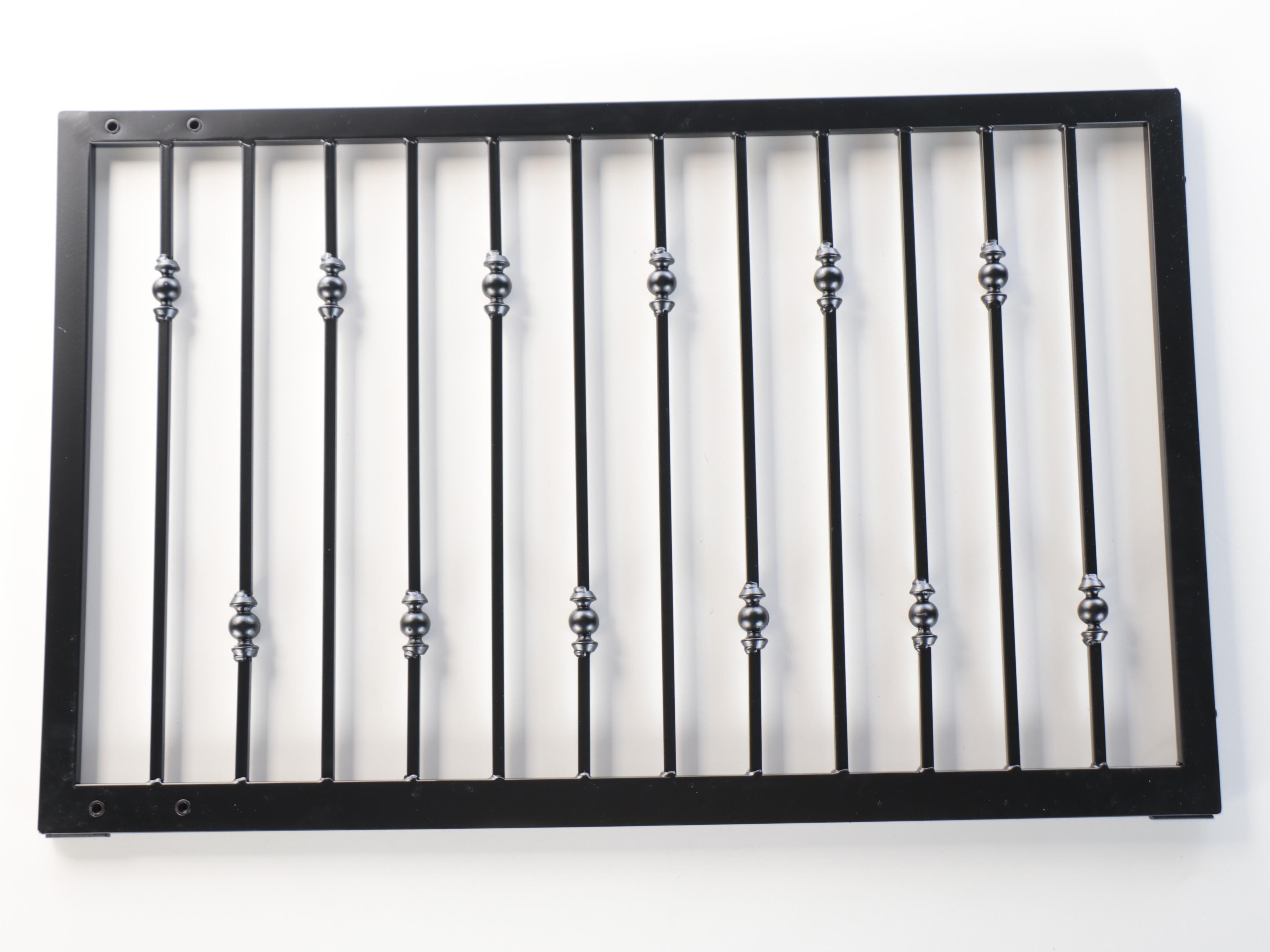 Frontgate Benson Freestanding Pet Cage in Black