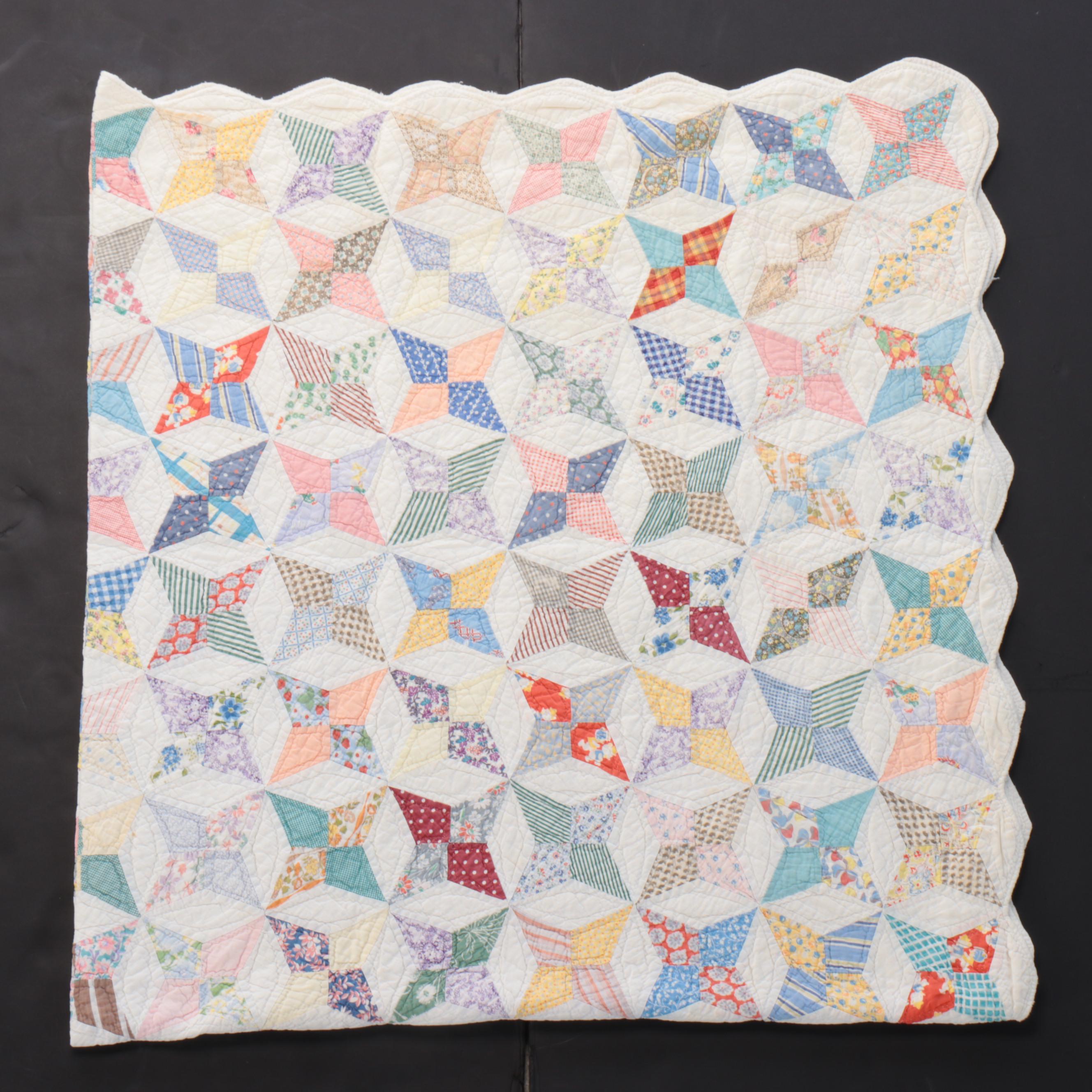 Handmade "Friendship Star" Patterned Cotton Quilt with Scalloped Edge