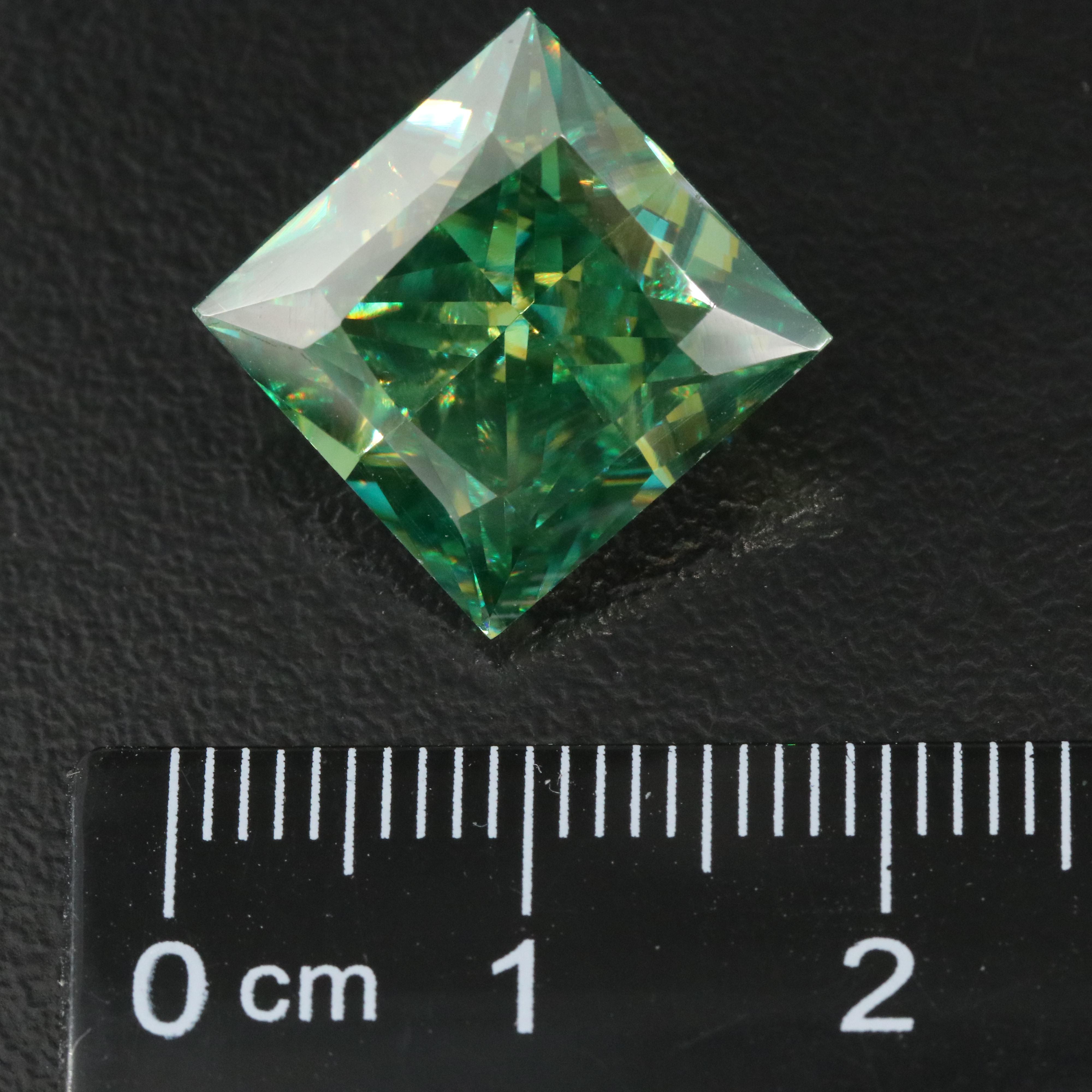 Loose 13.03 CT Moissanite