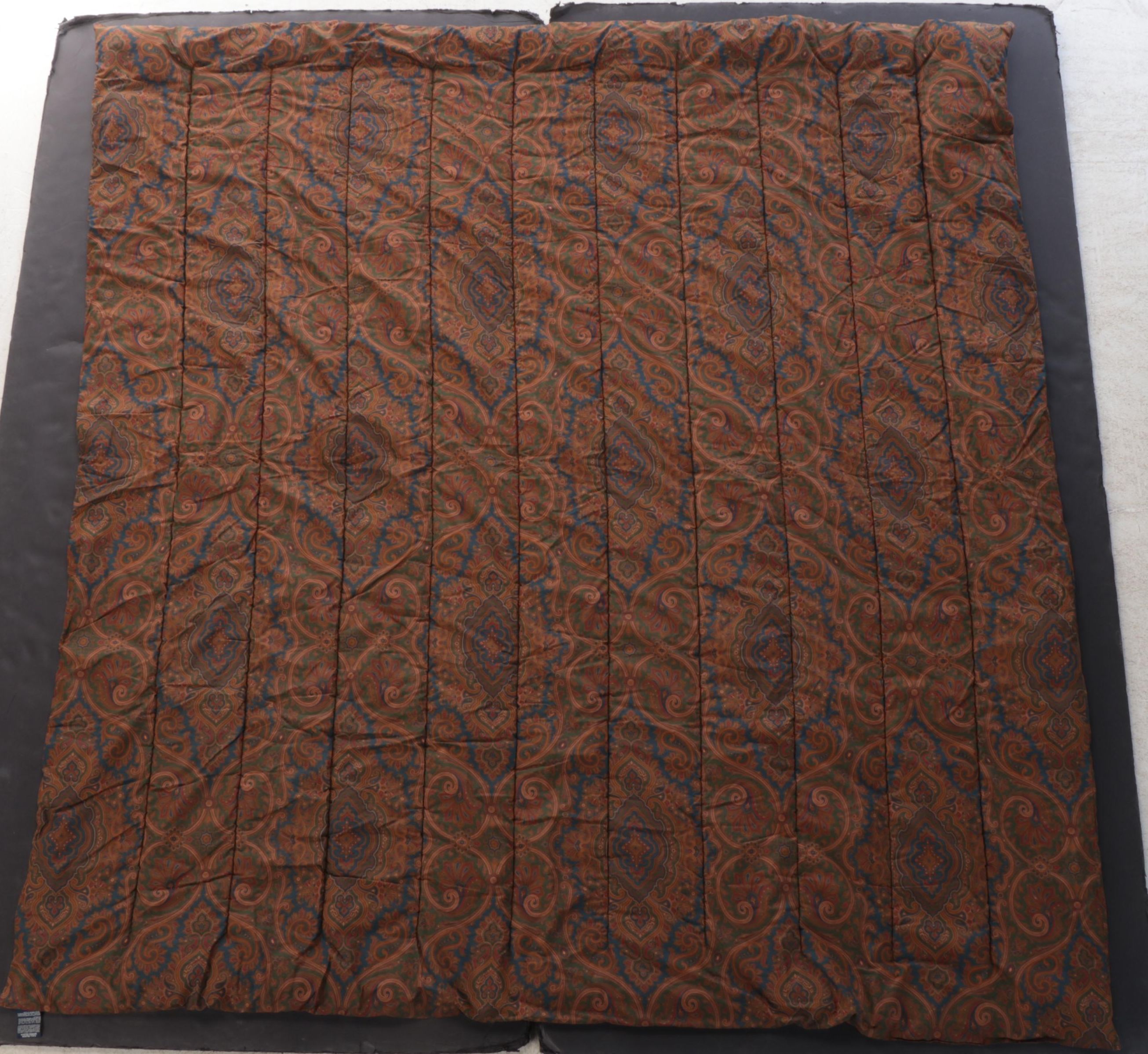 Ralph Lauren Full/Queen Size Comforter and Frontgate King Size Cotton Quilt