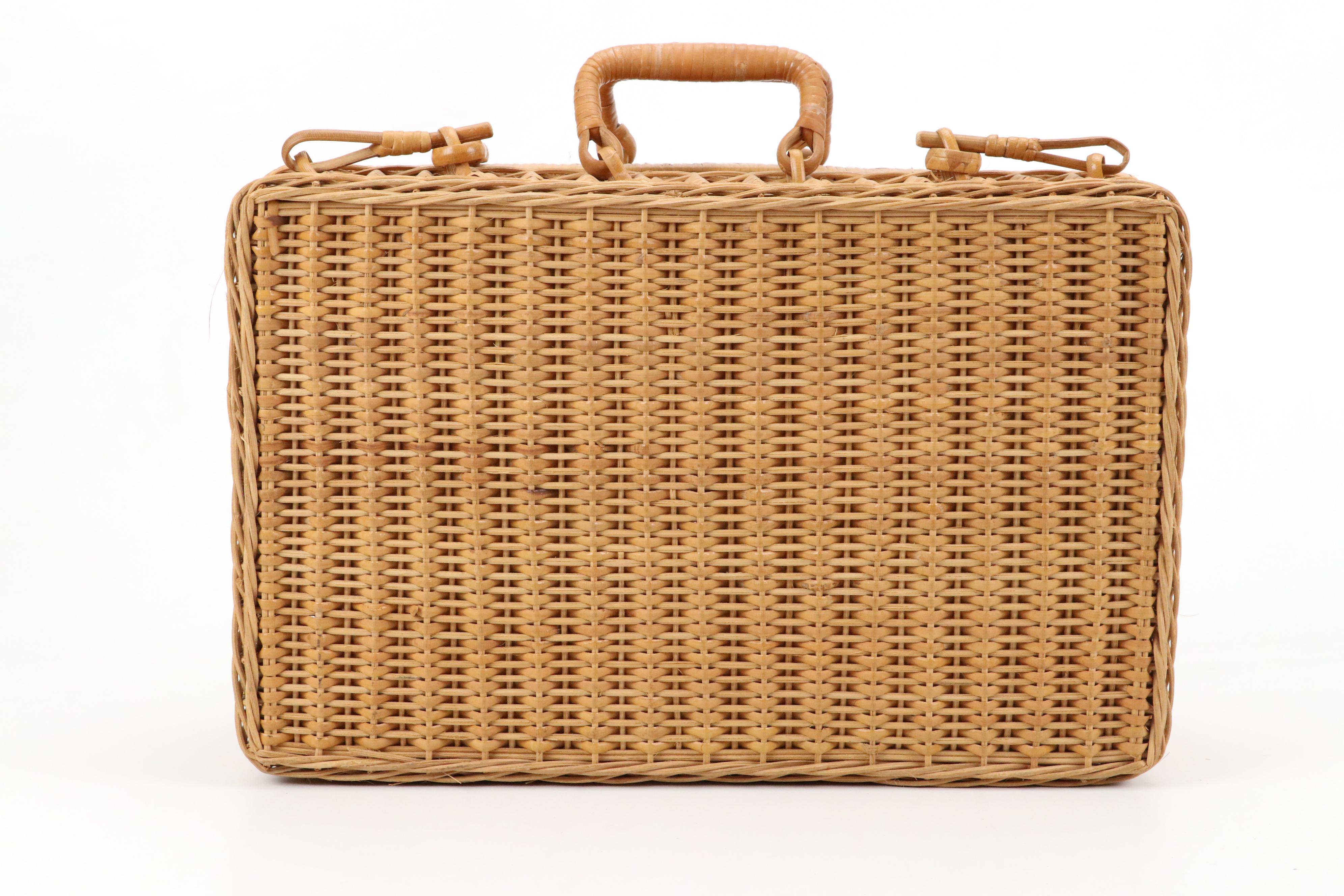 Heller Maximug Wicker Picnic Basket with Doll's Wood and Cast Iron Runner Sled