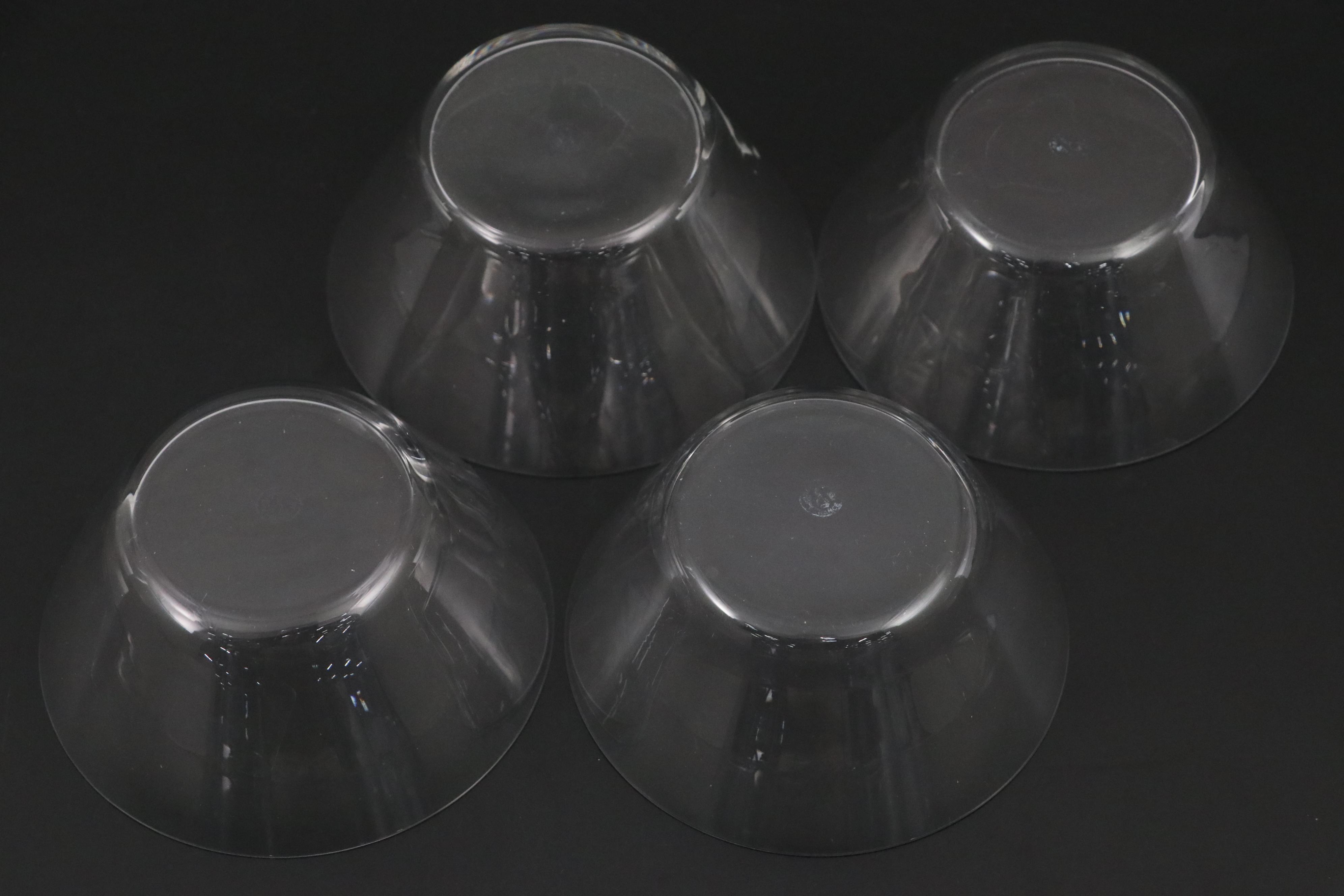 Baccarat Crystal Finger Bowls and Underplates, Late 20th Century