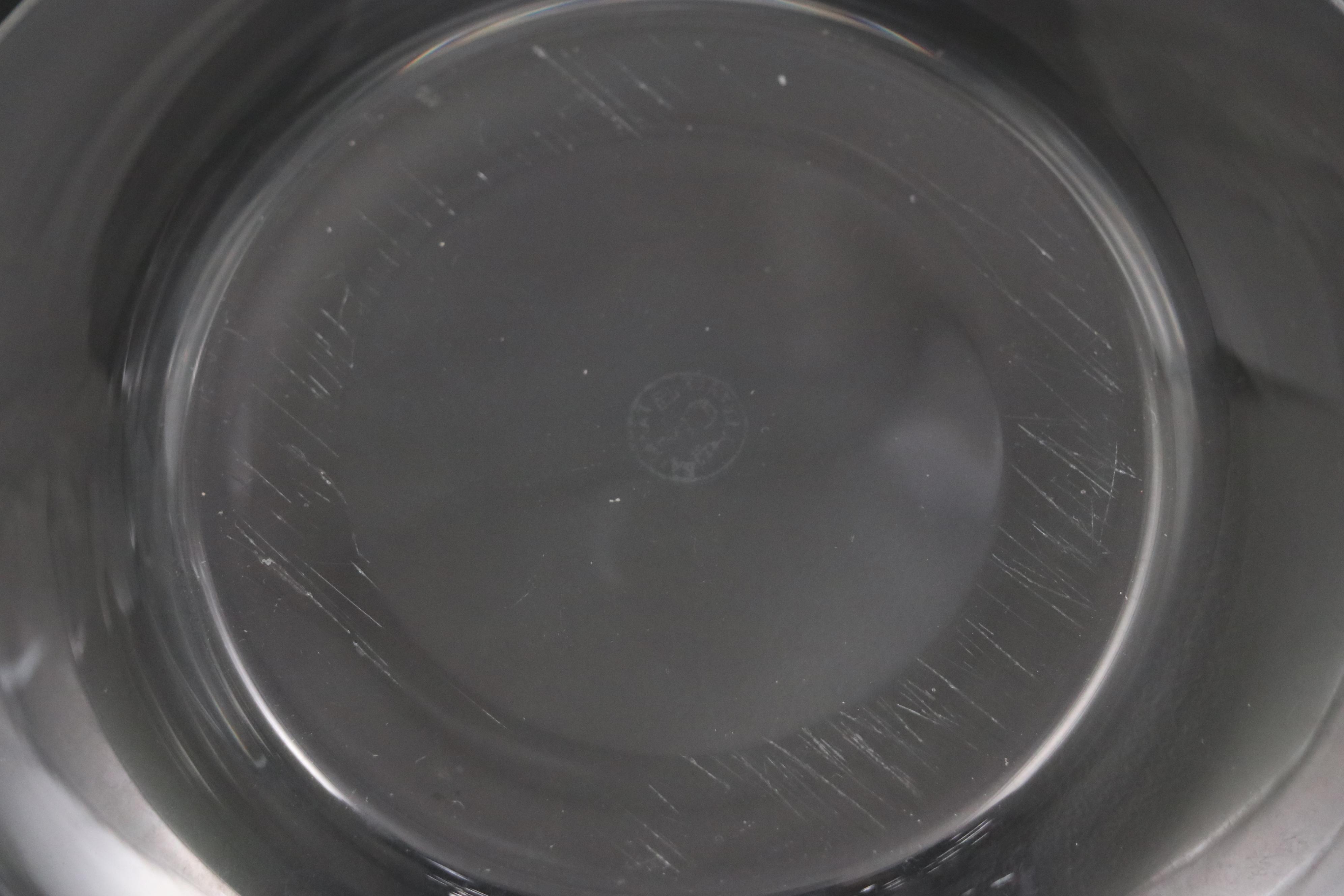 Baccarat Crystal Finger Bowls and Underplates, Late 20th Century