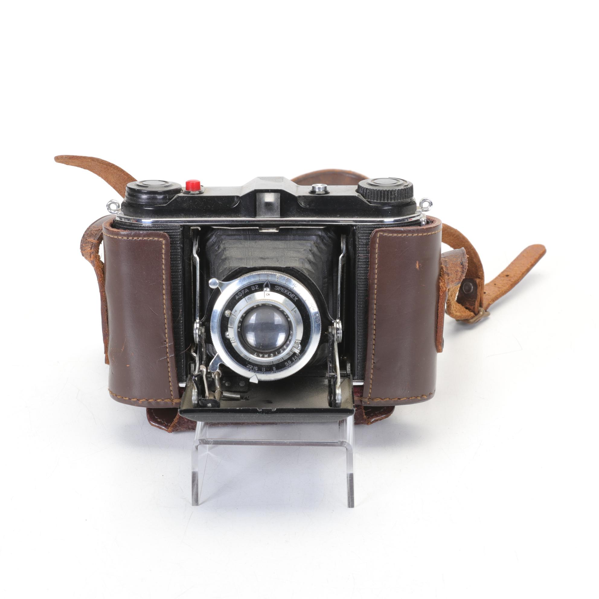 Folding Camera Collection Featuring Eastman Kodak No. 1A and More