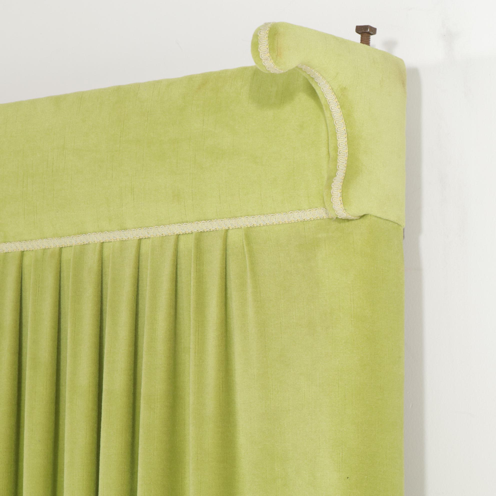 Mahogany Tester Bed with Haunted Protho Mansion Provenance, Early 19th Century