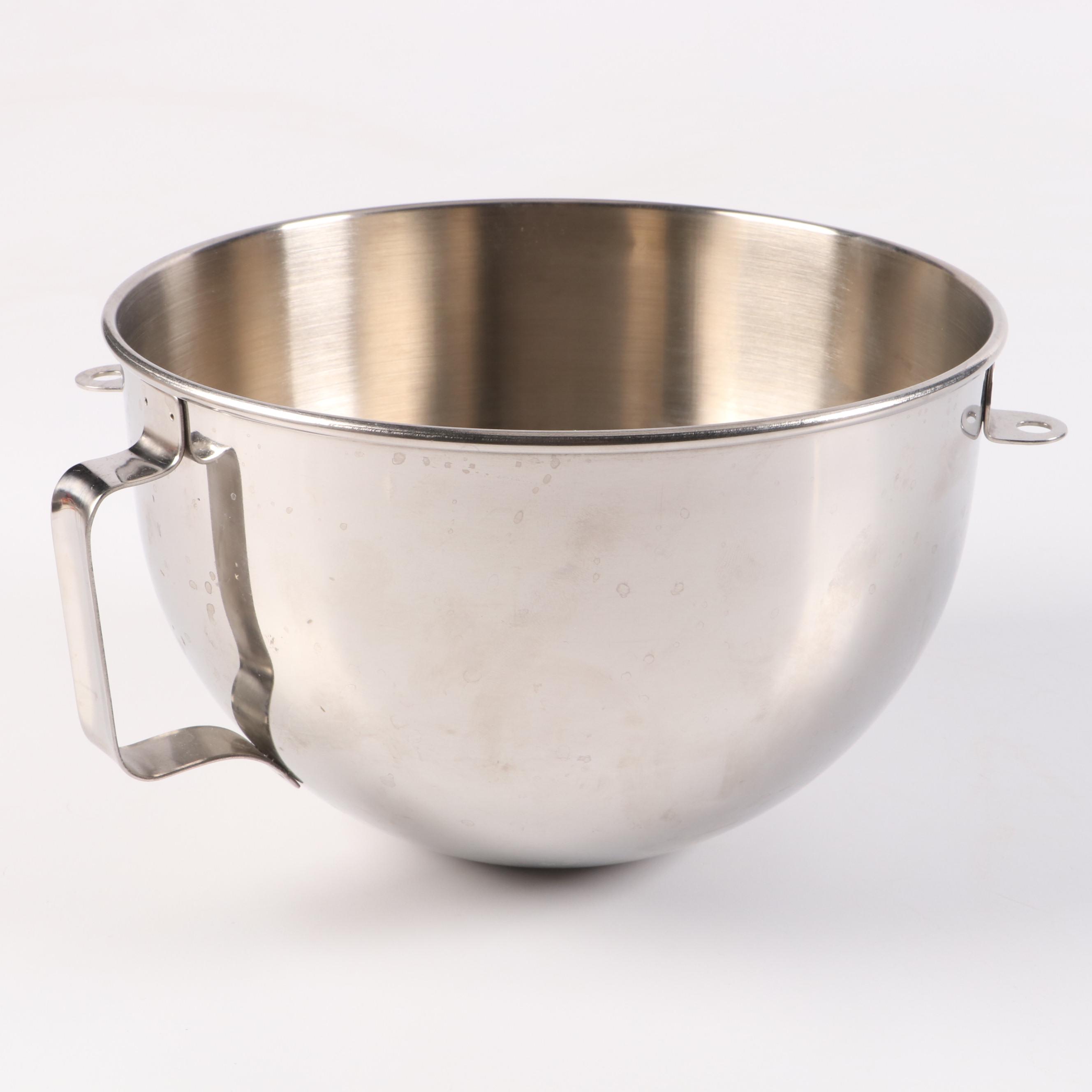 KitchenAid 5.5 Qt. Bowl-Lift Stand Electric Mixer and Accessories