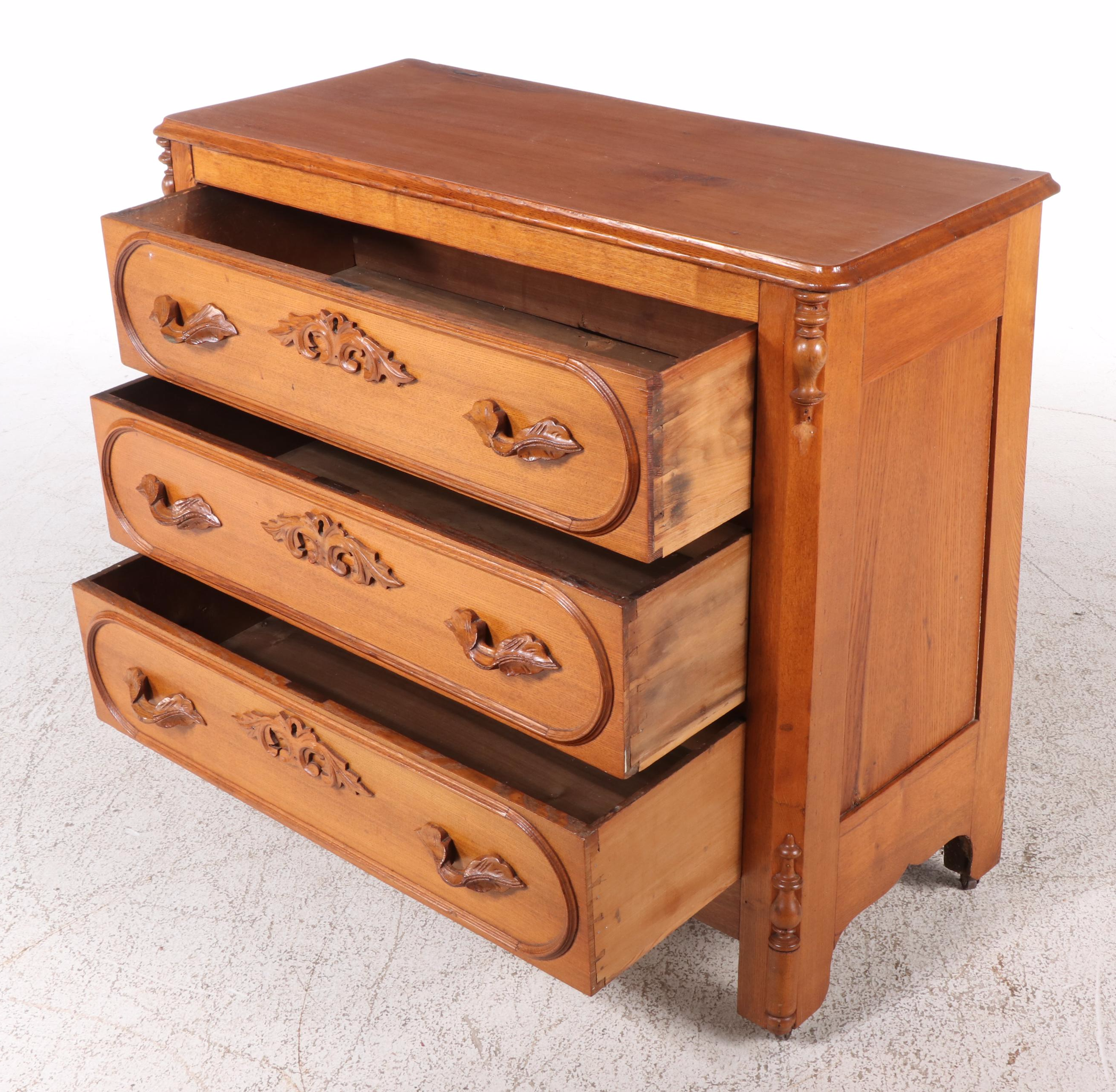 Victorian Oak Three-Drawer Chest, Late 19th Century