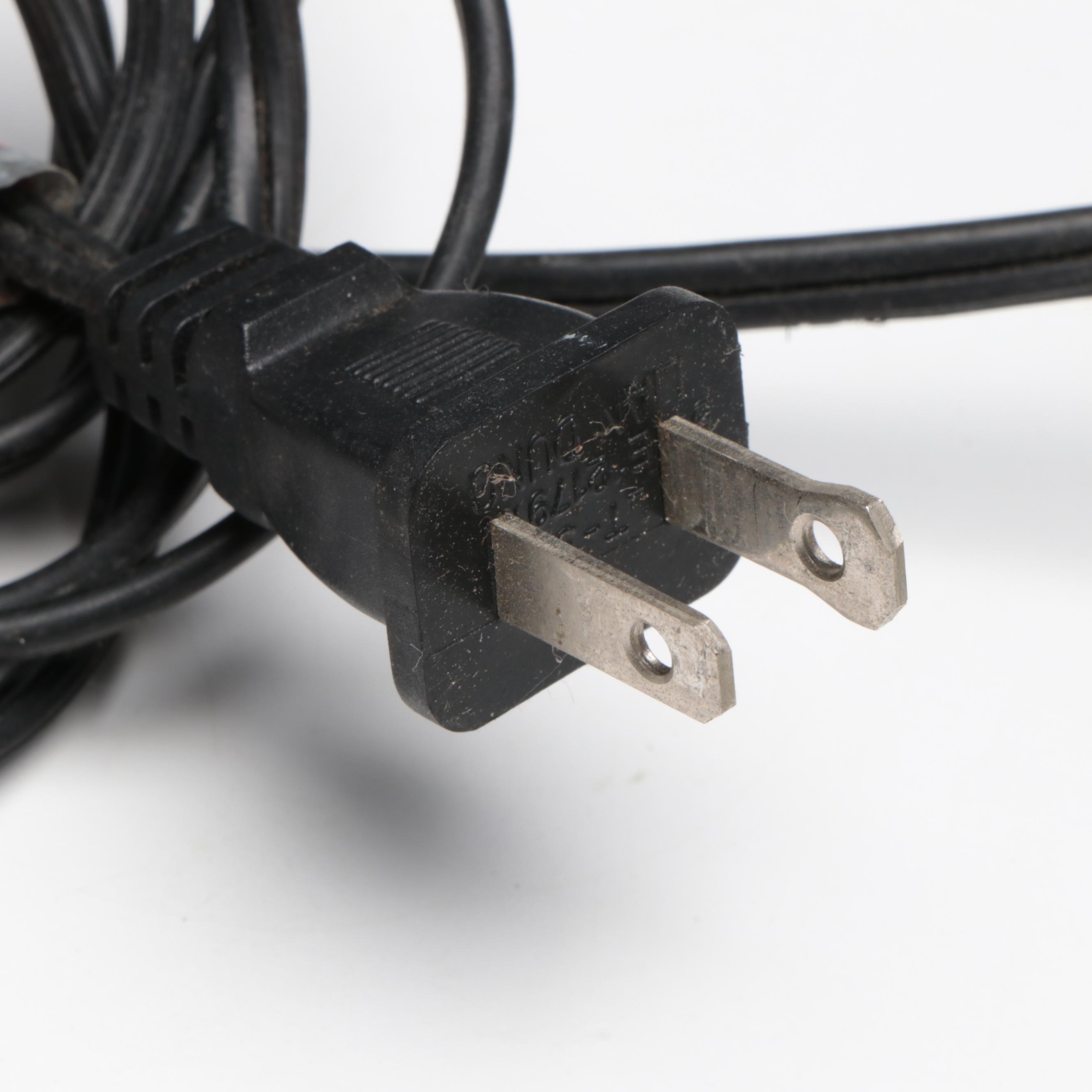 Art Nouveau Style Water Lily Slag Glass Table Lamp with Cast Metal, 21st Century