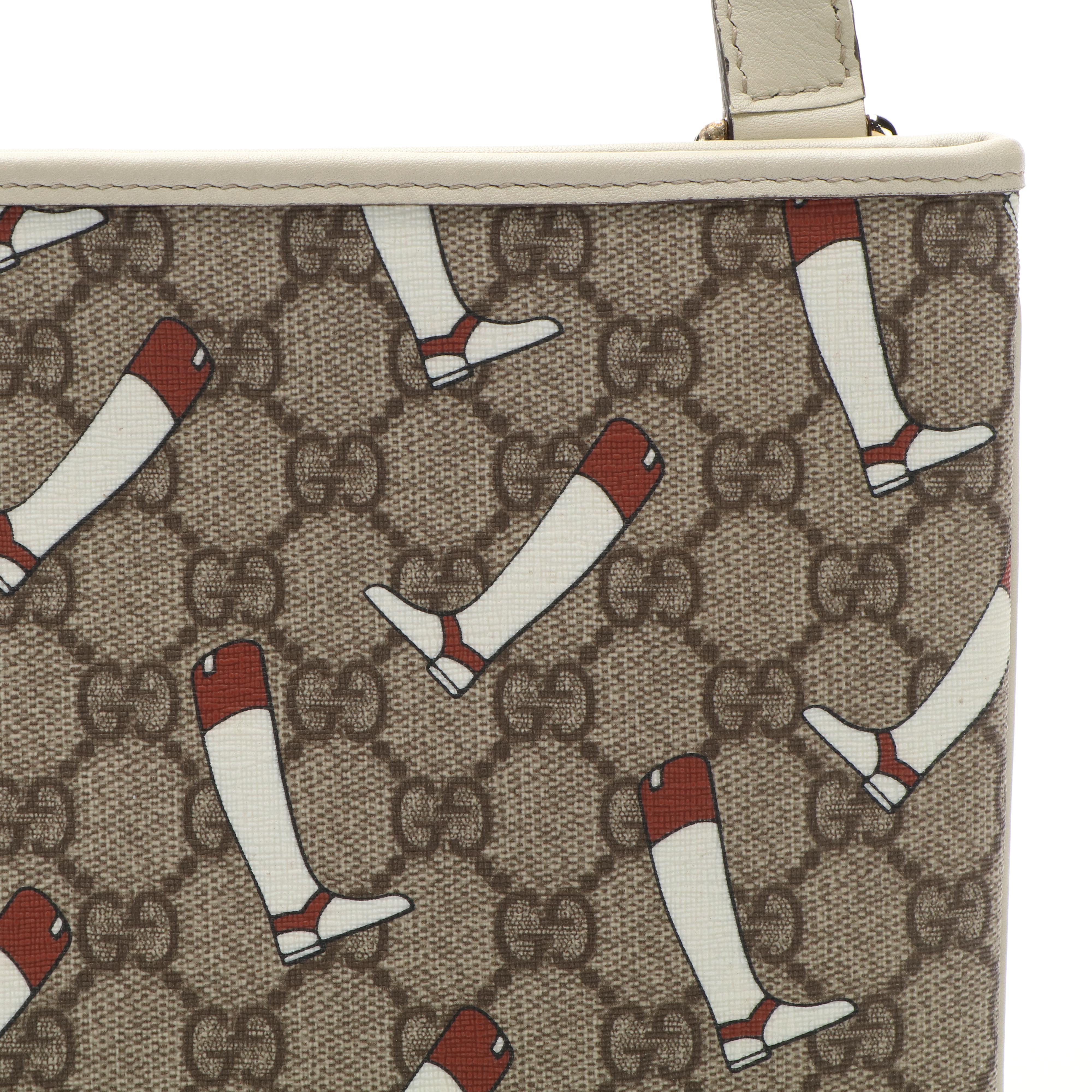 Gucci The Boot GG Supreme Messenger Bag