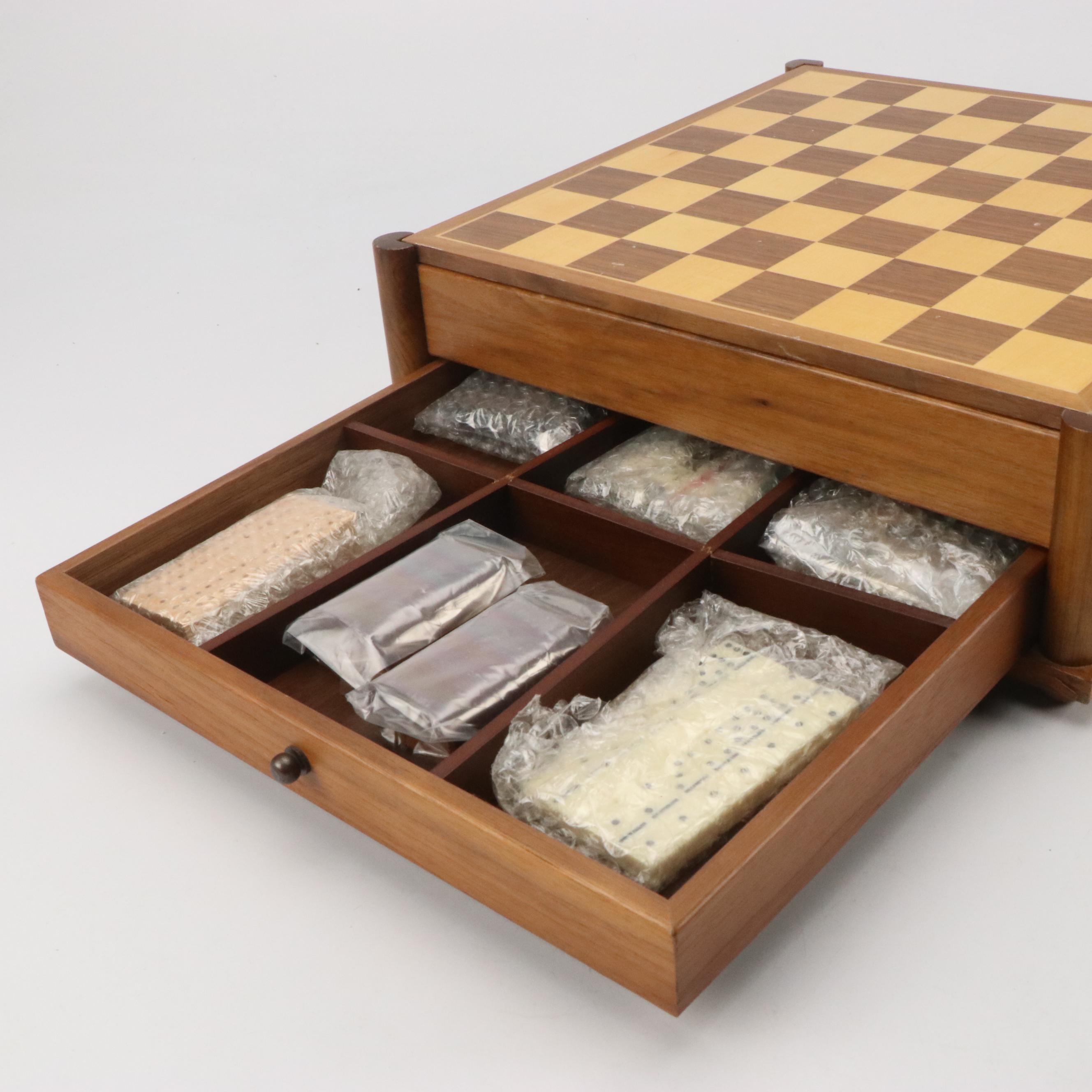 The History Channel Club Civil War Theme Multi-Game Set