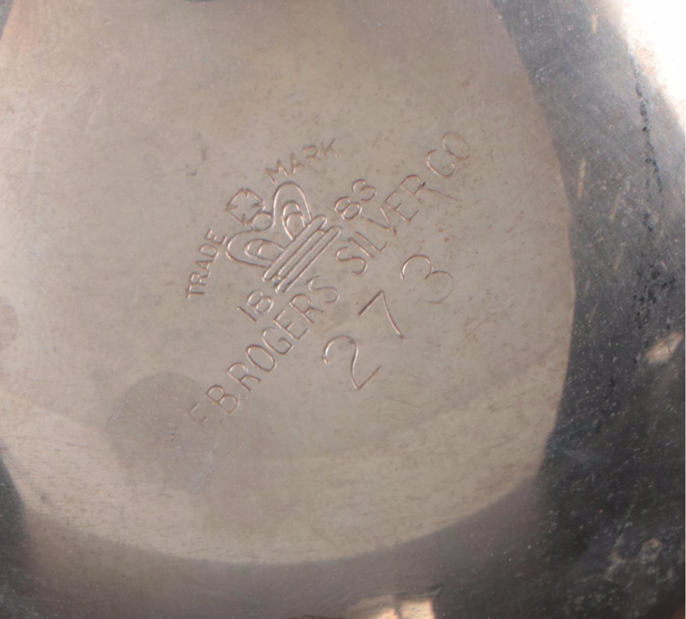 English Maleham & Yeomans Sterling Bostered MOP Knives with Other Tableware