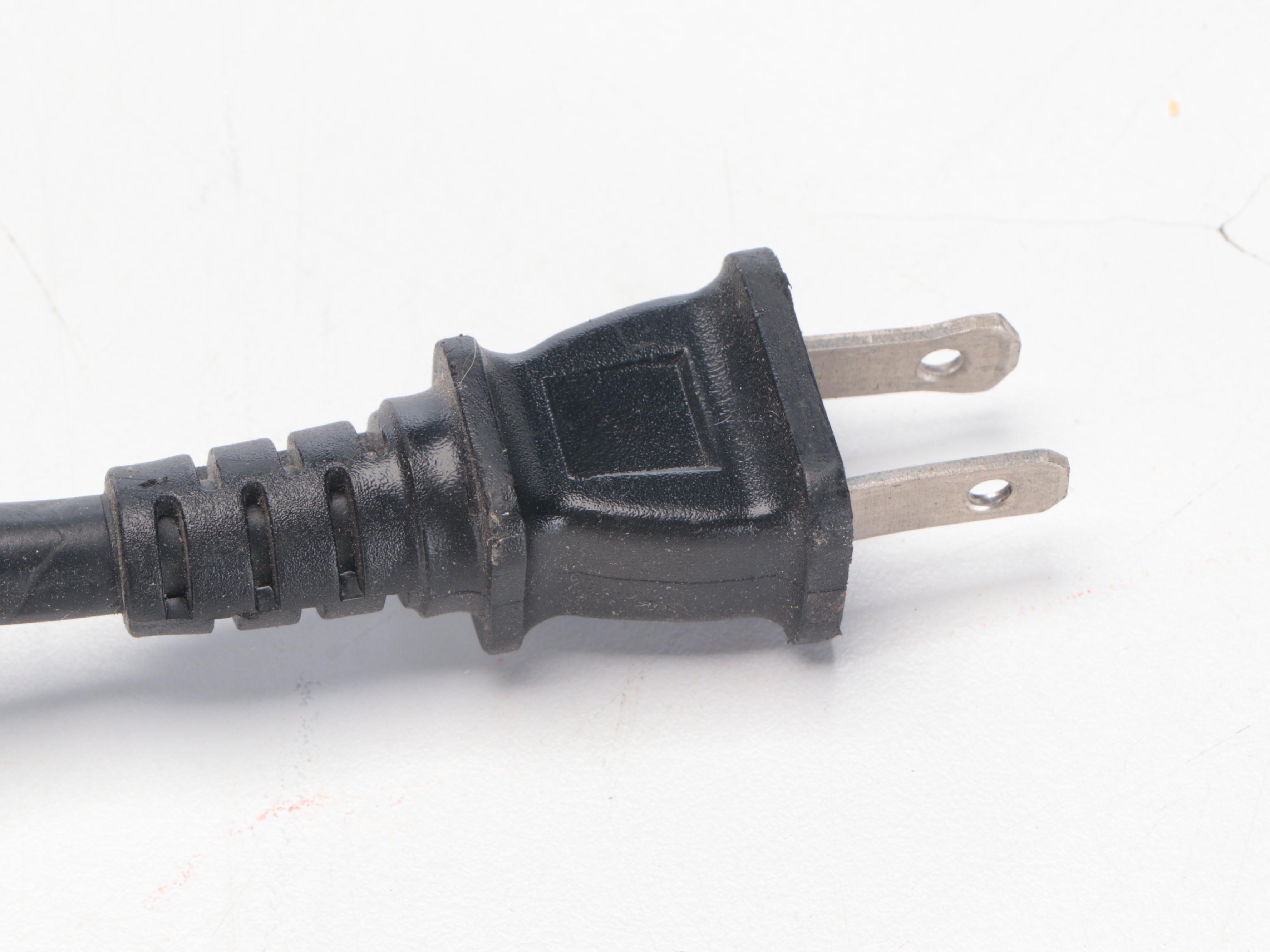 Black + Decker BT1500 10" Compound Miter Saw