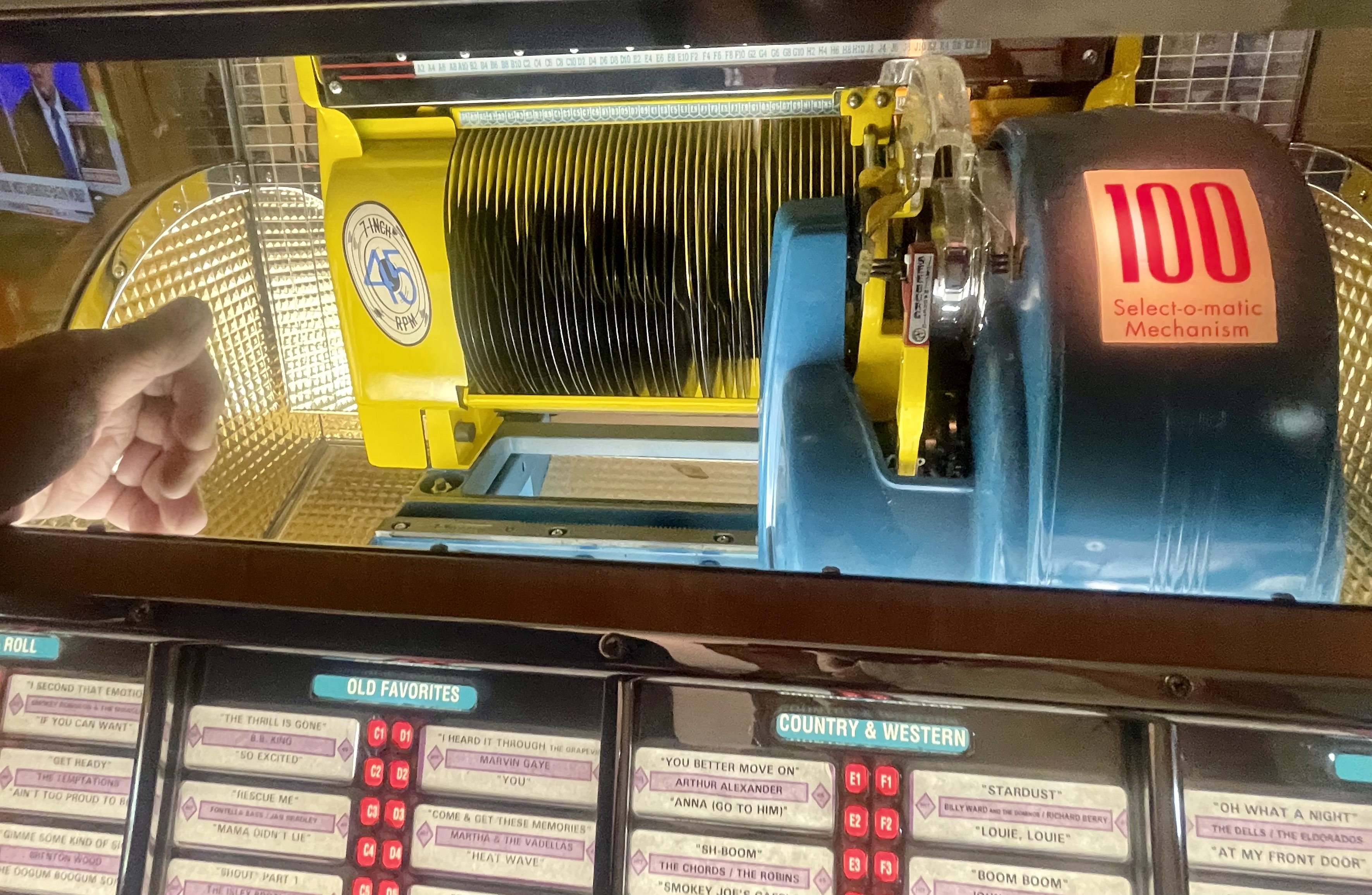 Seeburg Select-O-Matic Jukebox with 100 A-Side Oldies Songs, 1952