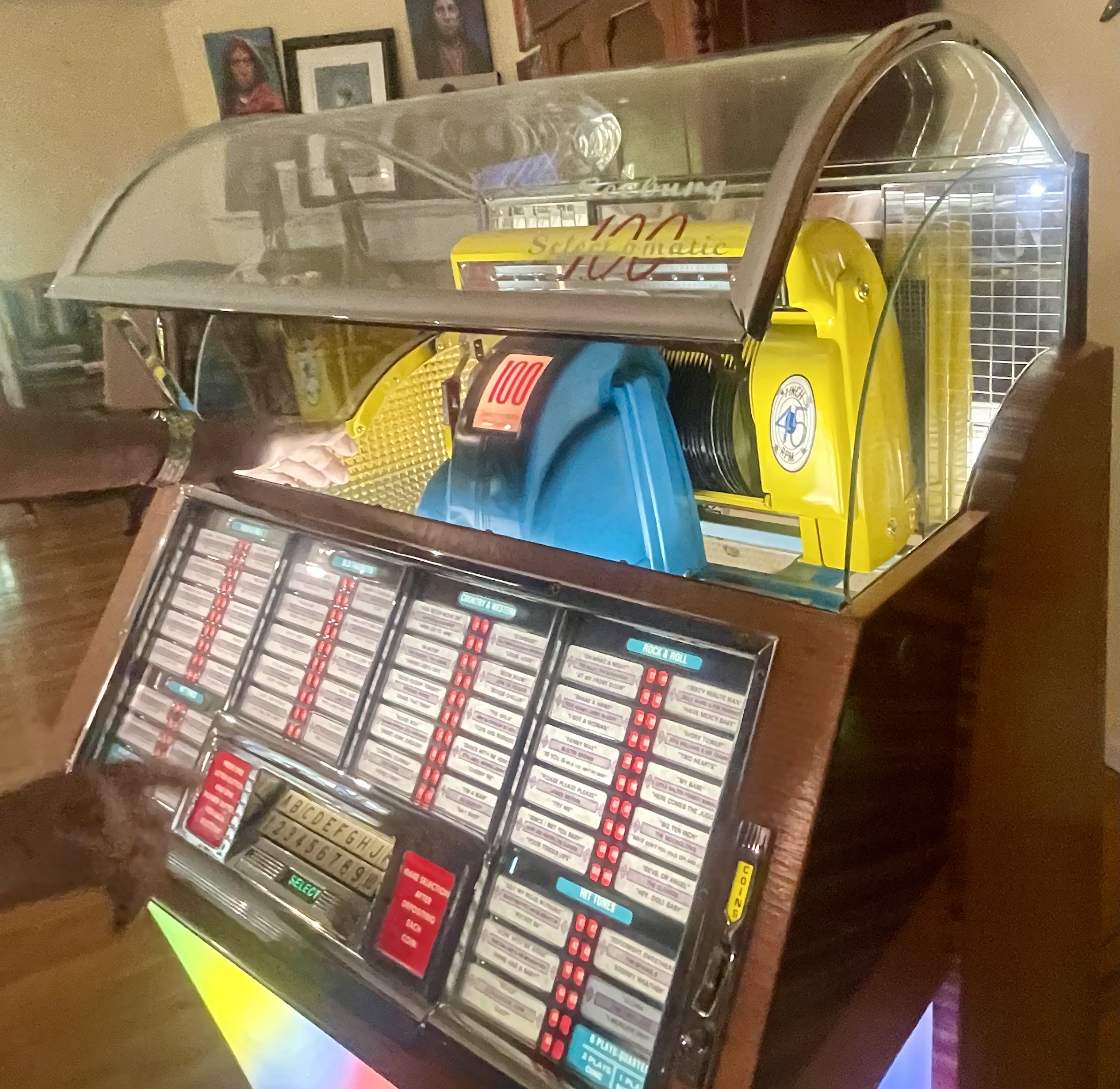 Seeburg Select-O-Matic Jukebox with 100 A-Side Oldies Songs, 1952