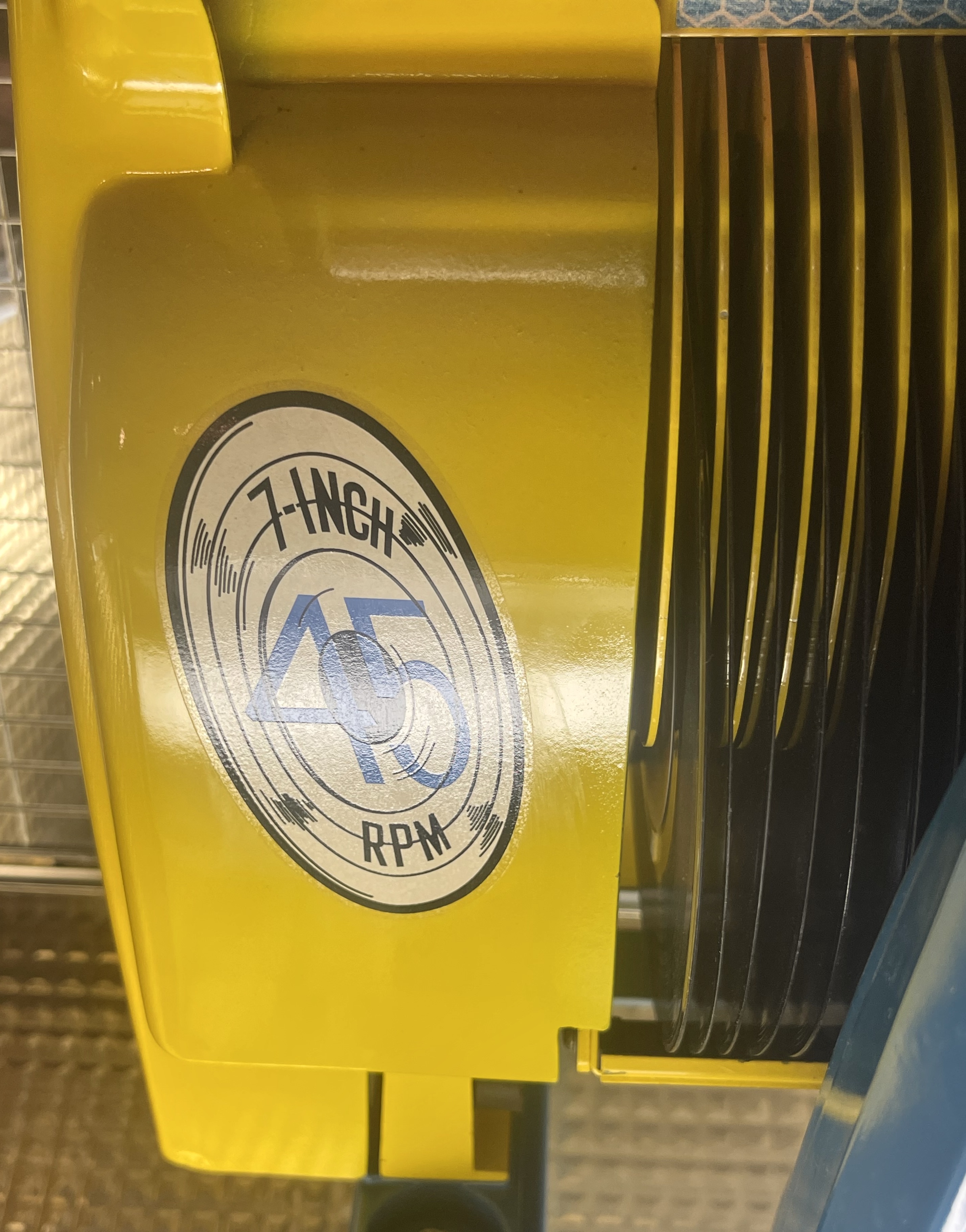 Seeburg Select-O-Matic Jukebox with 100 A-Side Oldies Songs, 1952