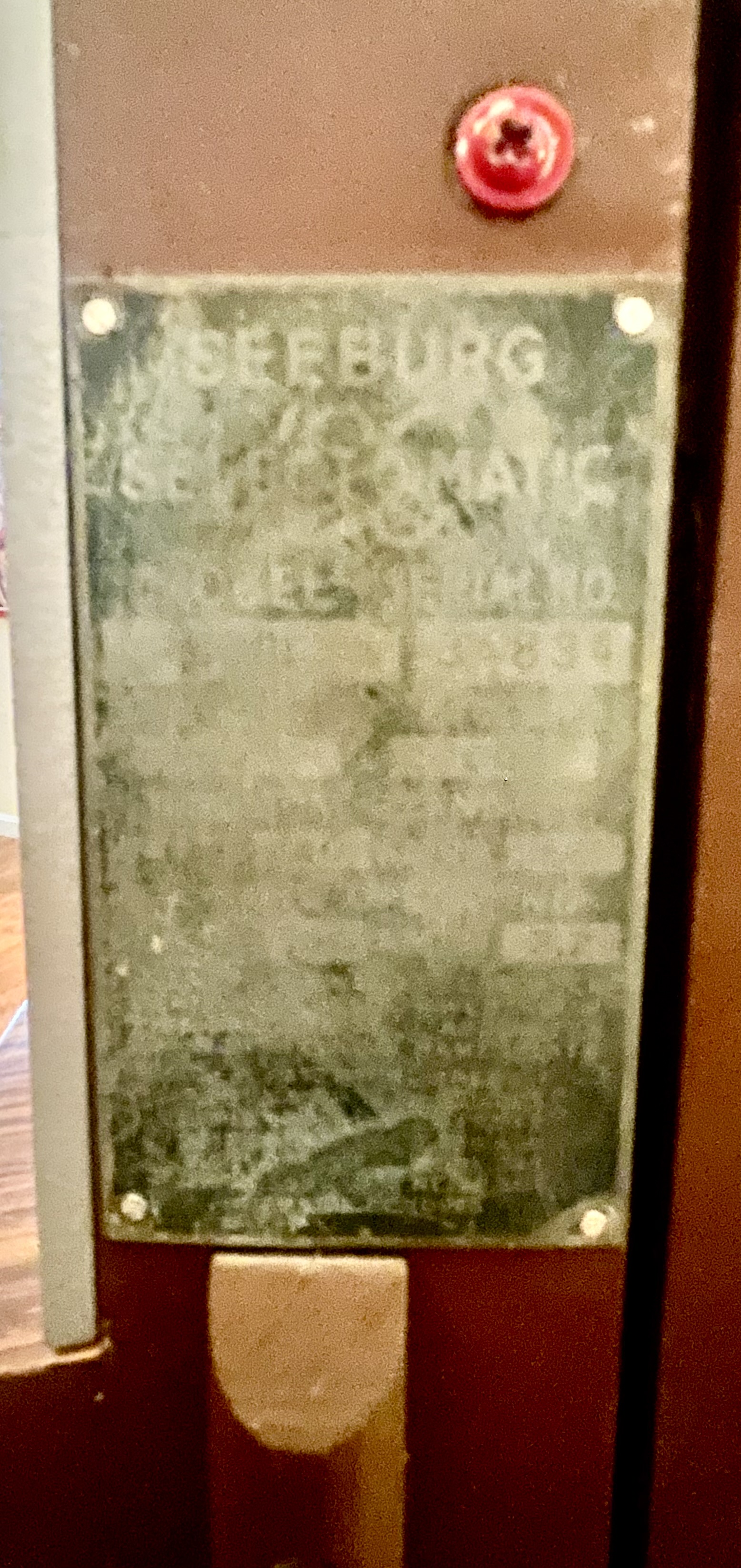 Seeburg Select-O-Matic Jukebox with 100 A-Side Oldies Songs, 1952