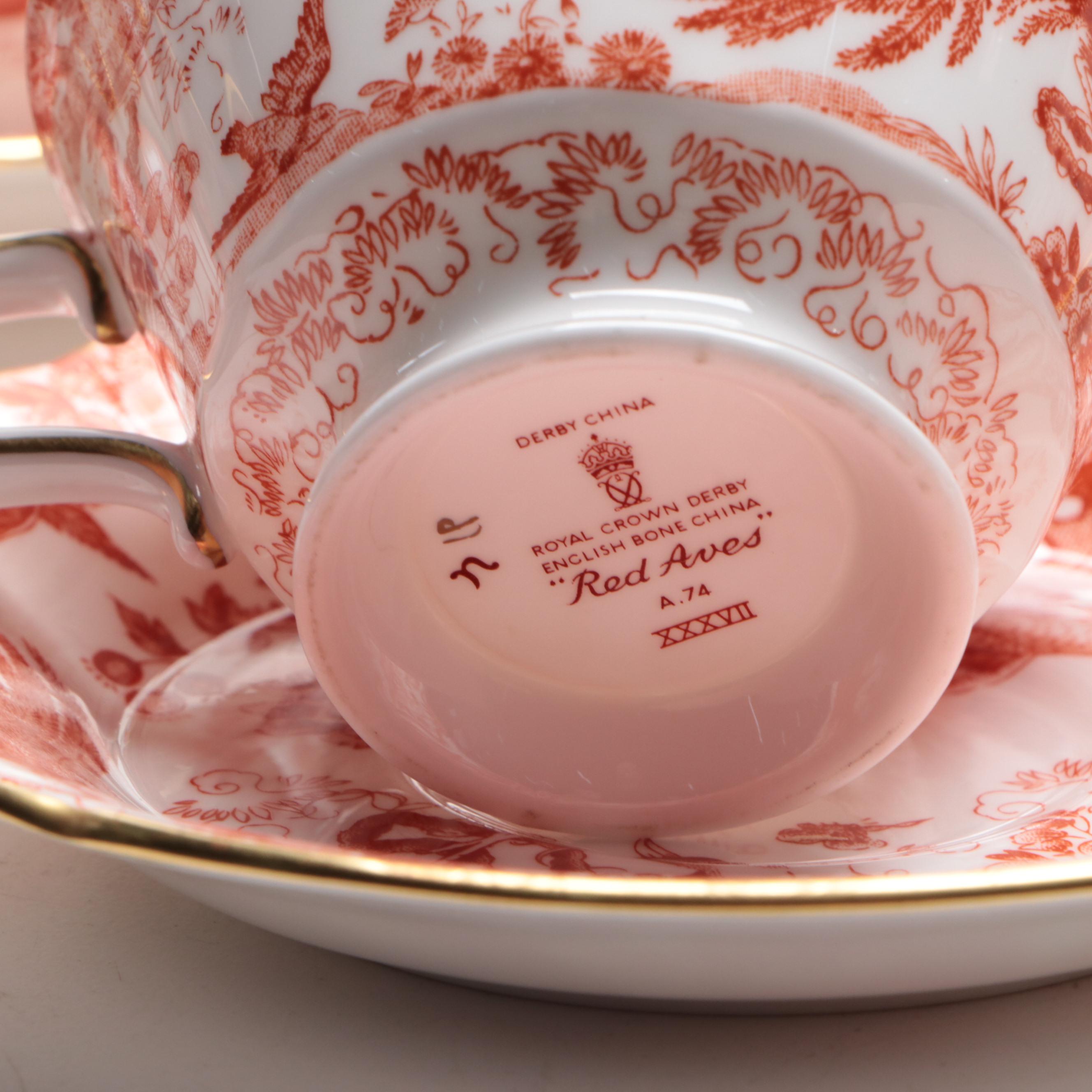 Royal Crown Derby "Red Aves" Bone China Dinnerware, Mid/Late 20th Century