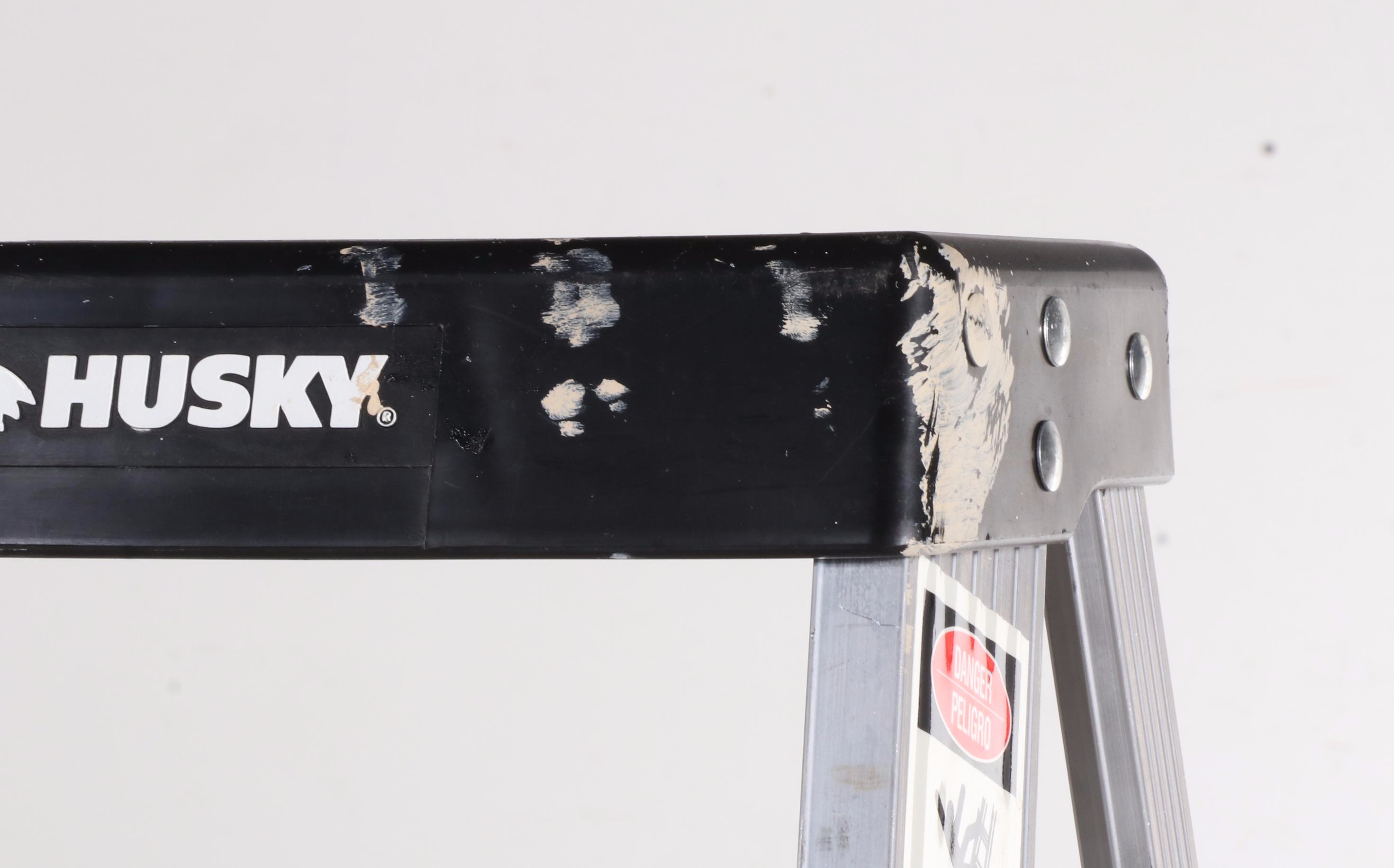 Husky Model ASL1-6 6' Aluminum Folding Step Ladder