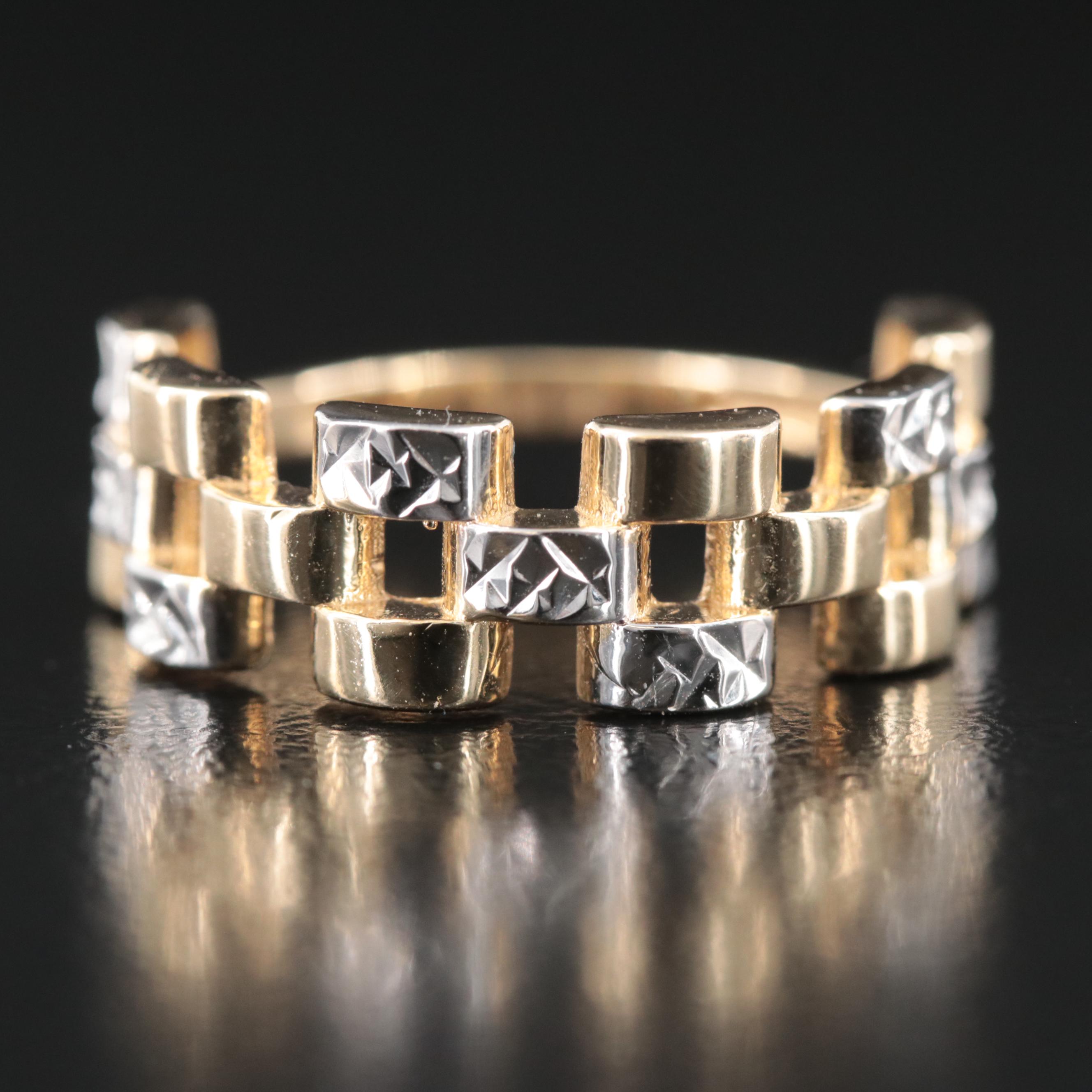 14K Panther Link Ring with Diamond-Cut Finish Accents