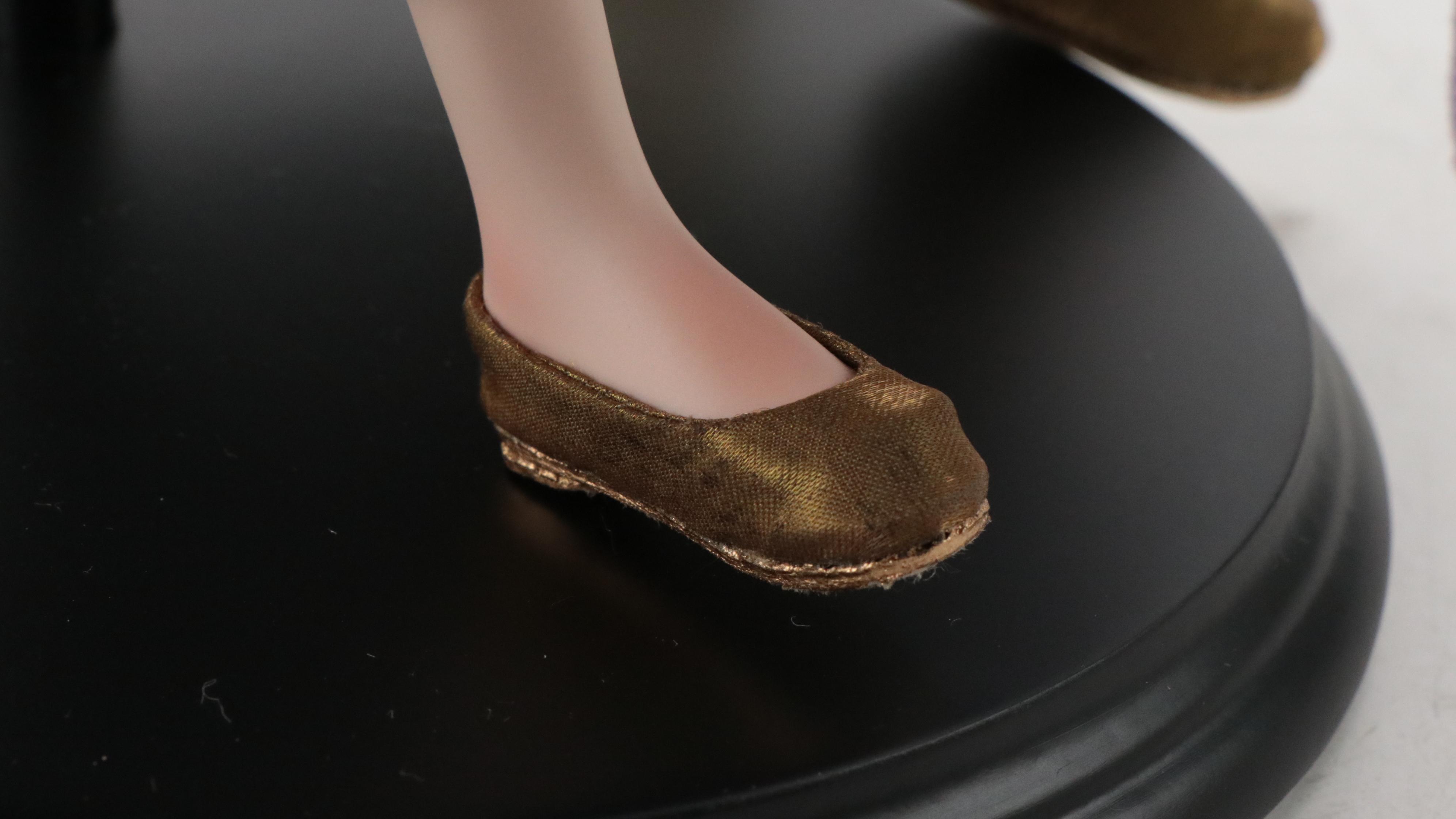 The Danbury Mint Lena Liu "The Butterfly Maiden" Porcelain Doll