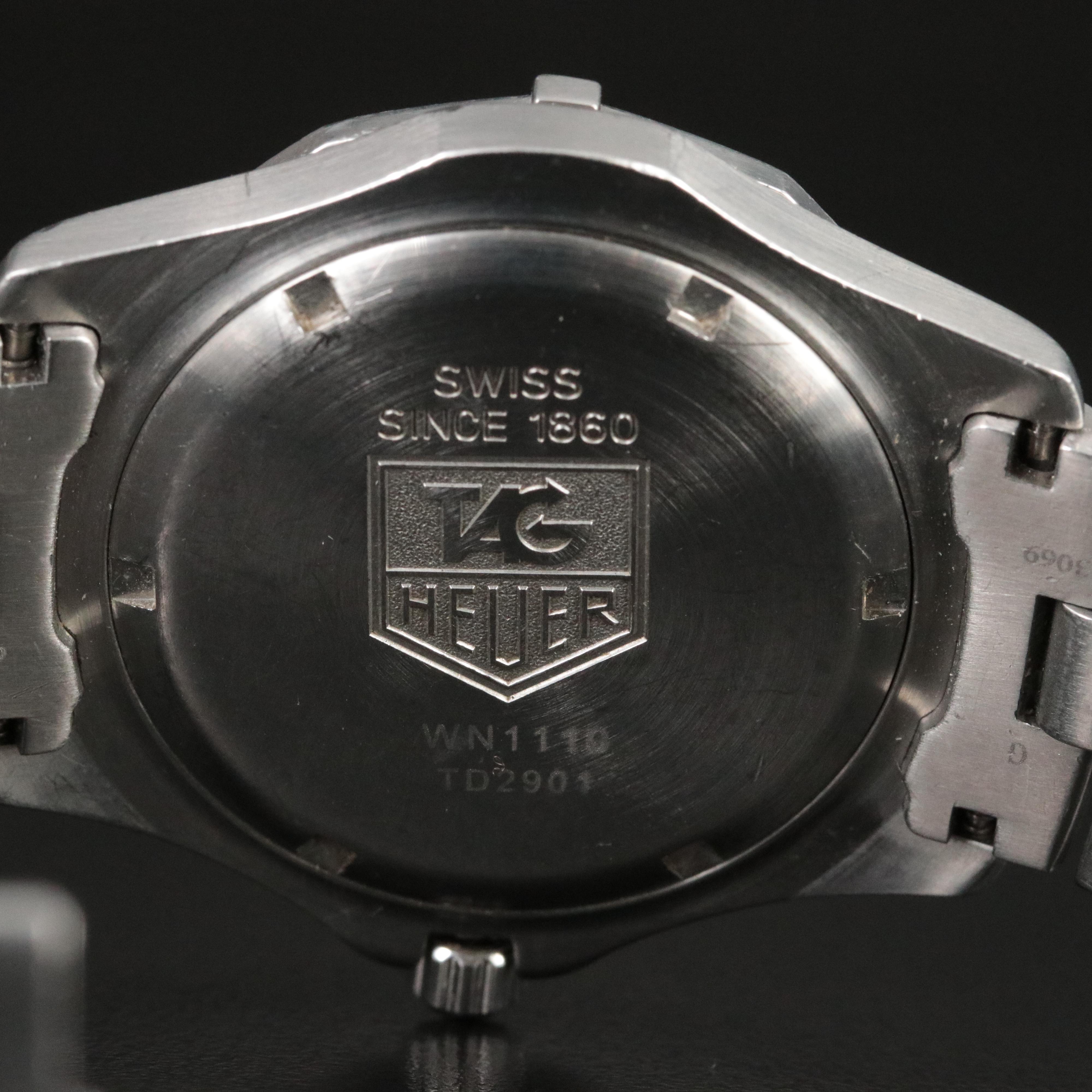 TAG Heuer Professional 200 Meters Quartz with Date Watch