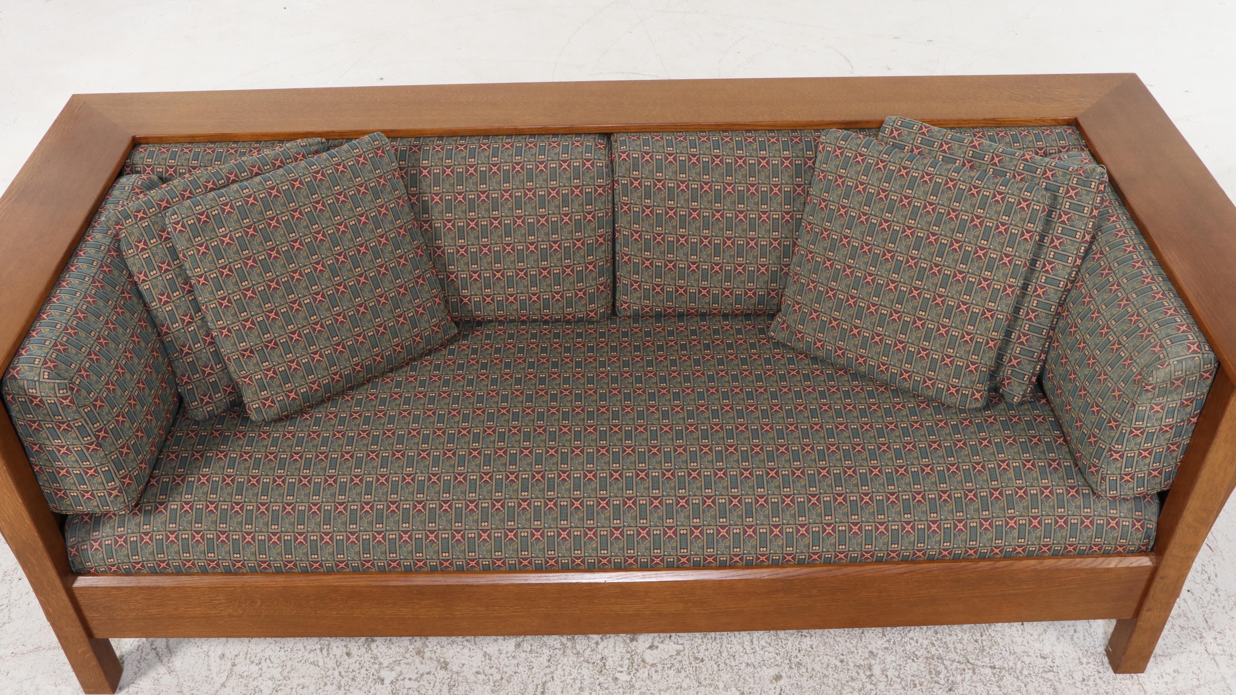 Stickley Craftsman Style Oak Sofa