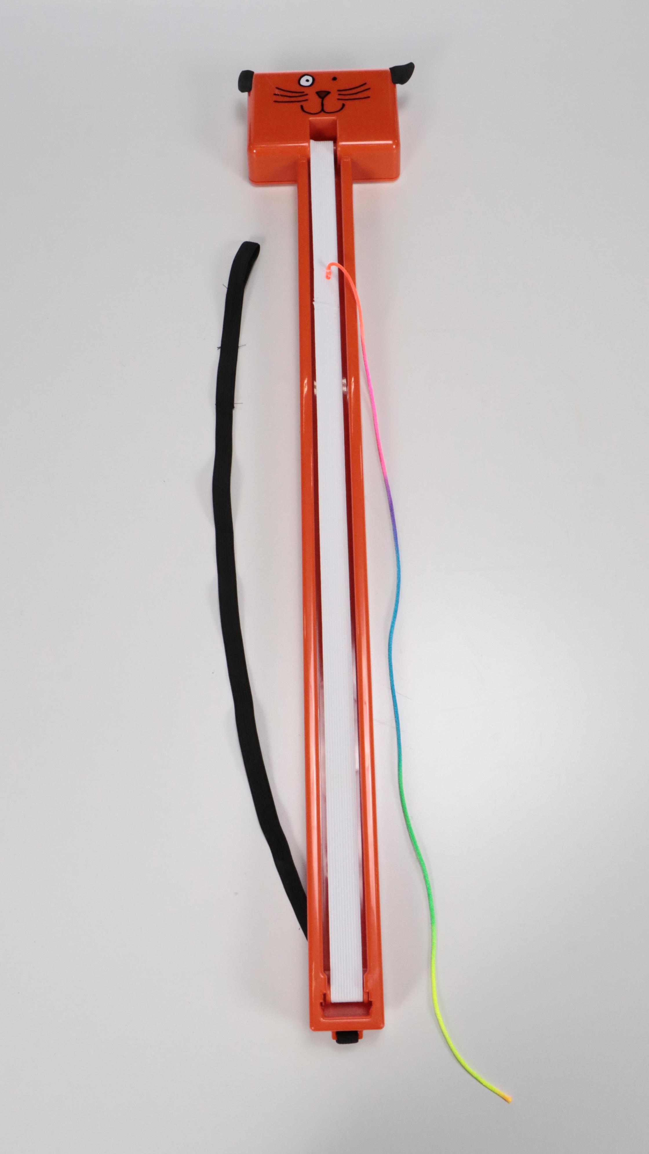 Moody Pet Fling-Ama-String Cat Toys