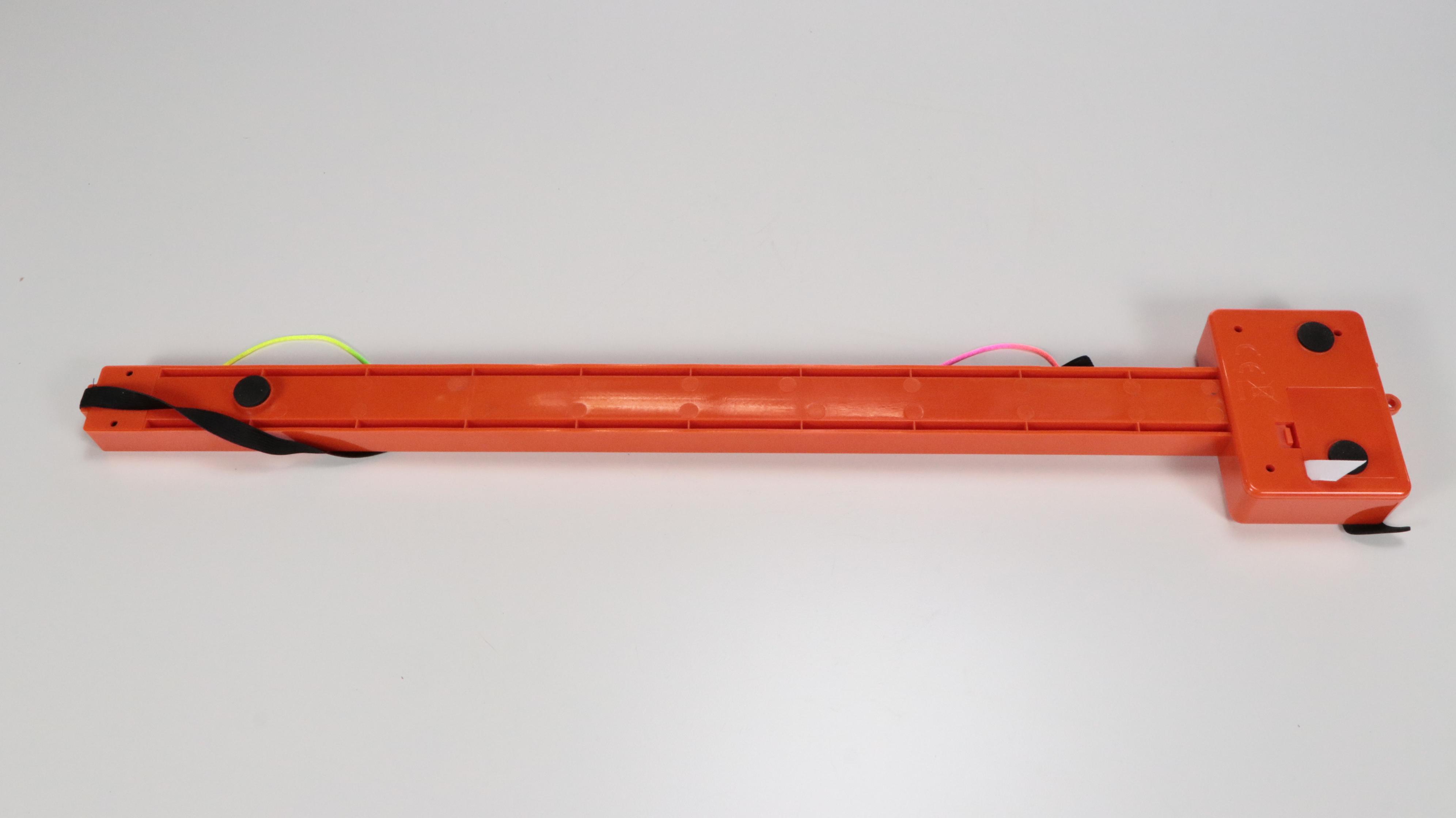 Moody Pet Fling-Ama-String Cat Toys