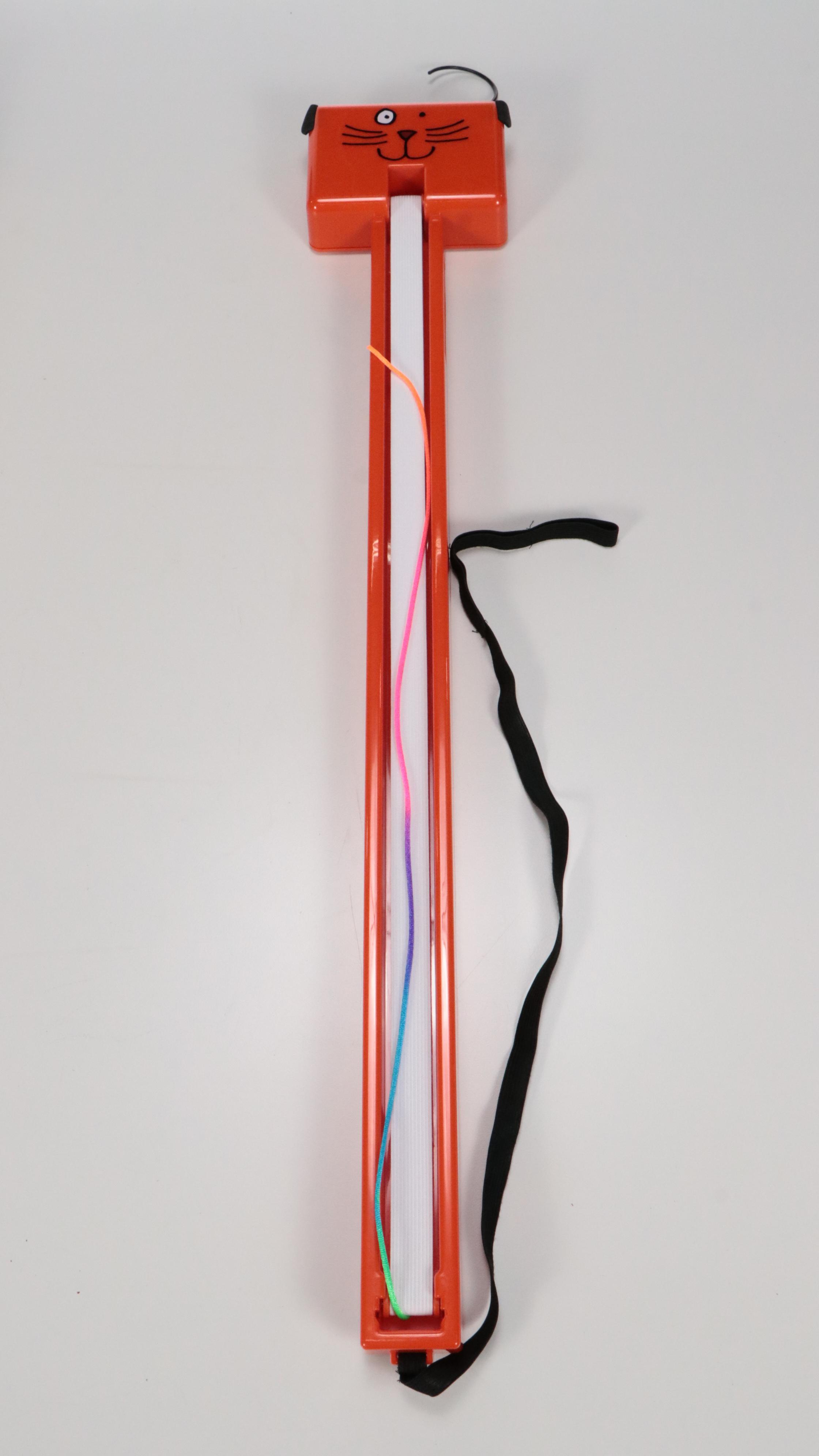 Moody Pet Fling-Ama-String Cat Toys