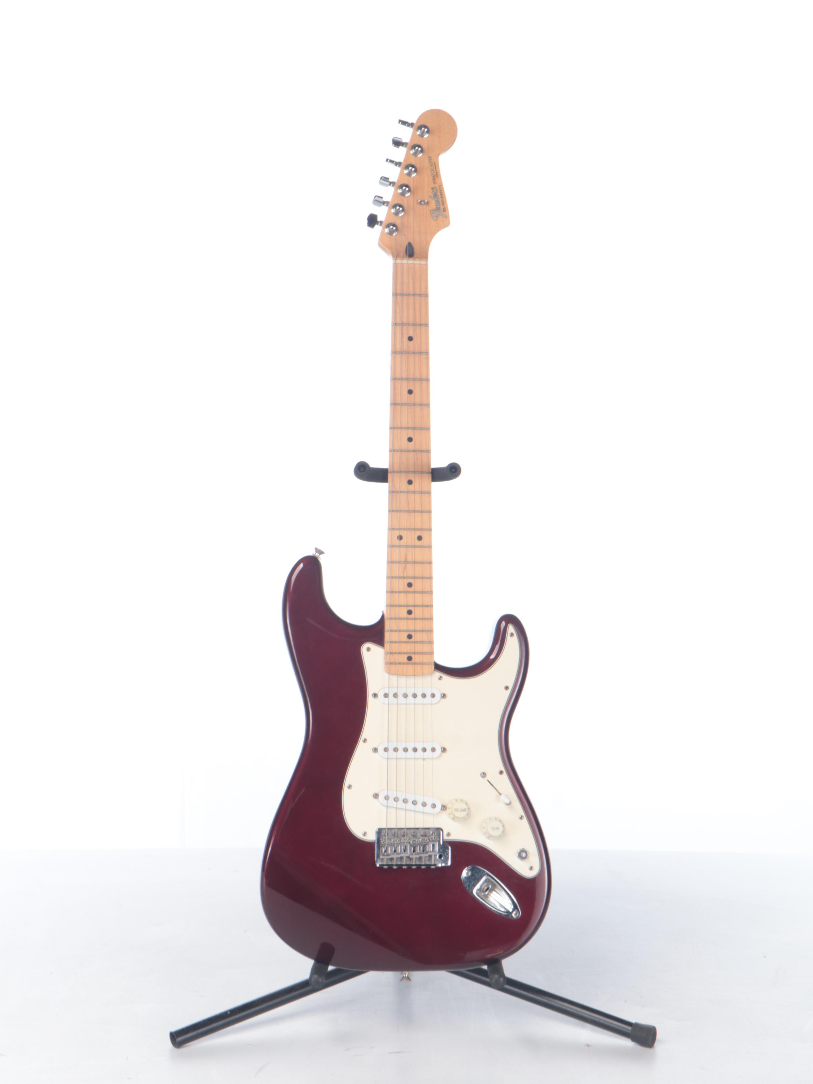 Fender Stratocaster Electric Guitar & Nylon Gig Bag, Peavey Rage 158 Guitar Amp