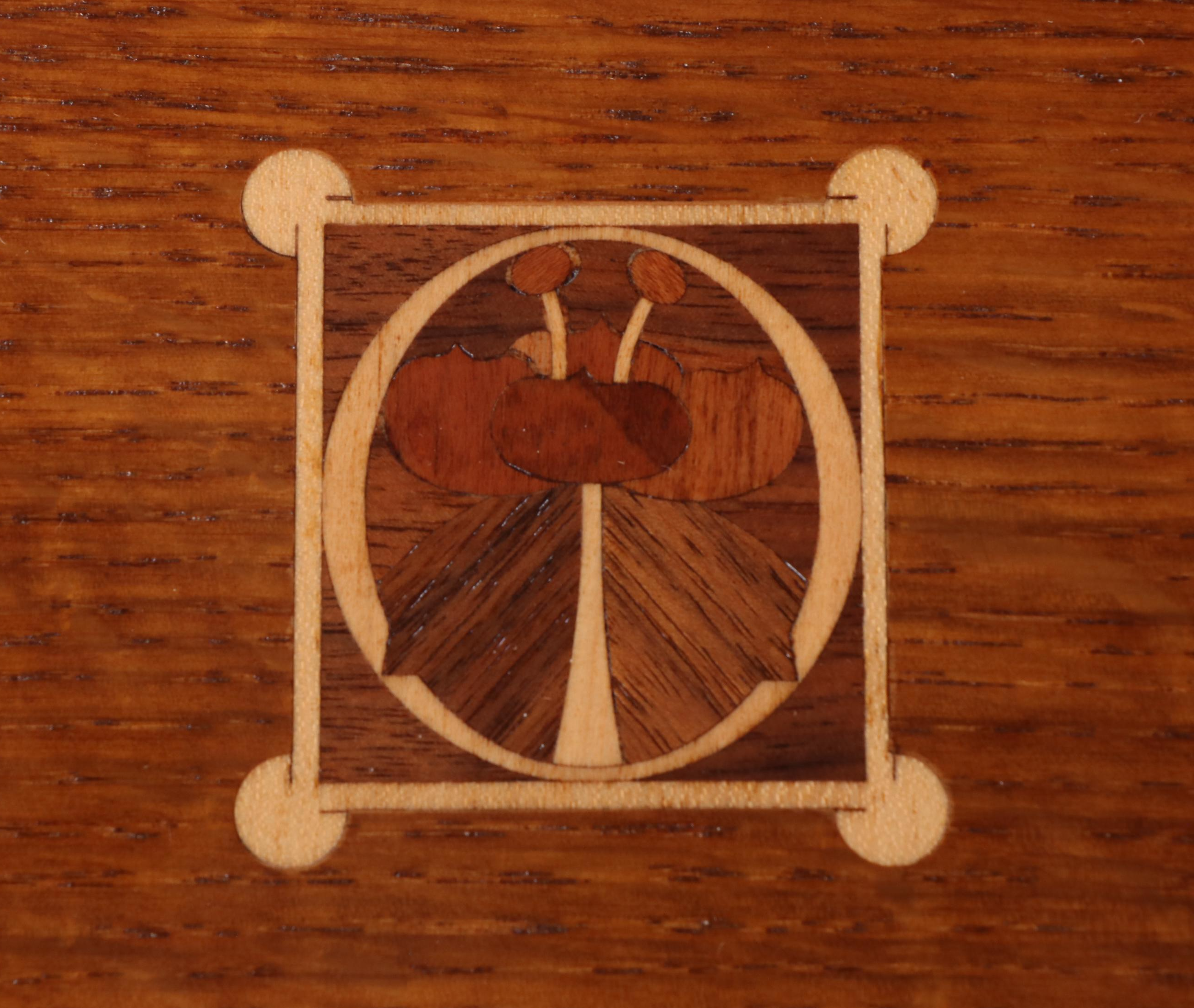 Stickley Arts and Crafts Style Oak Dining Set