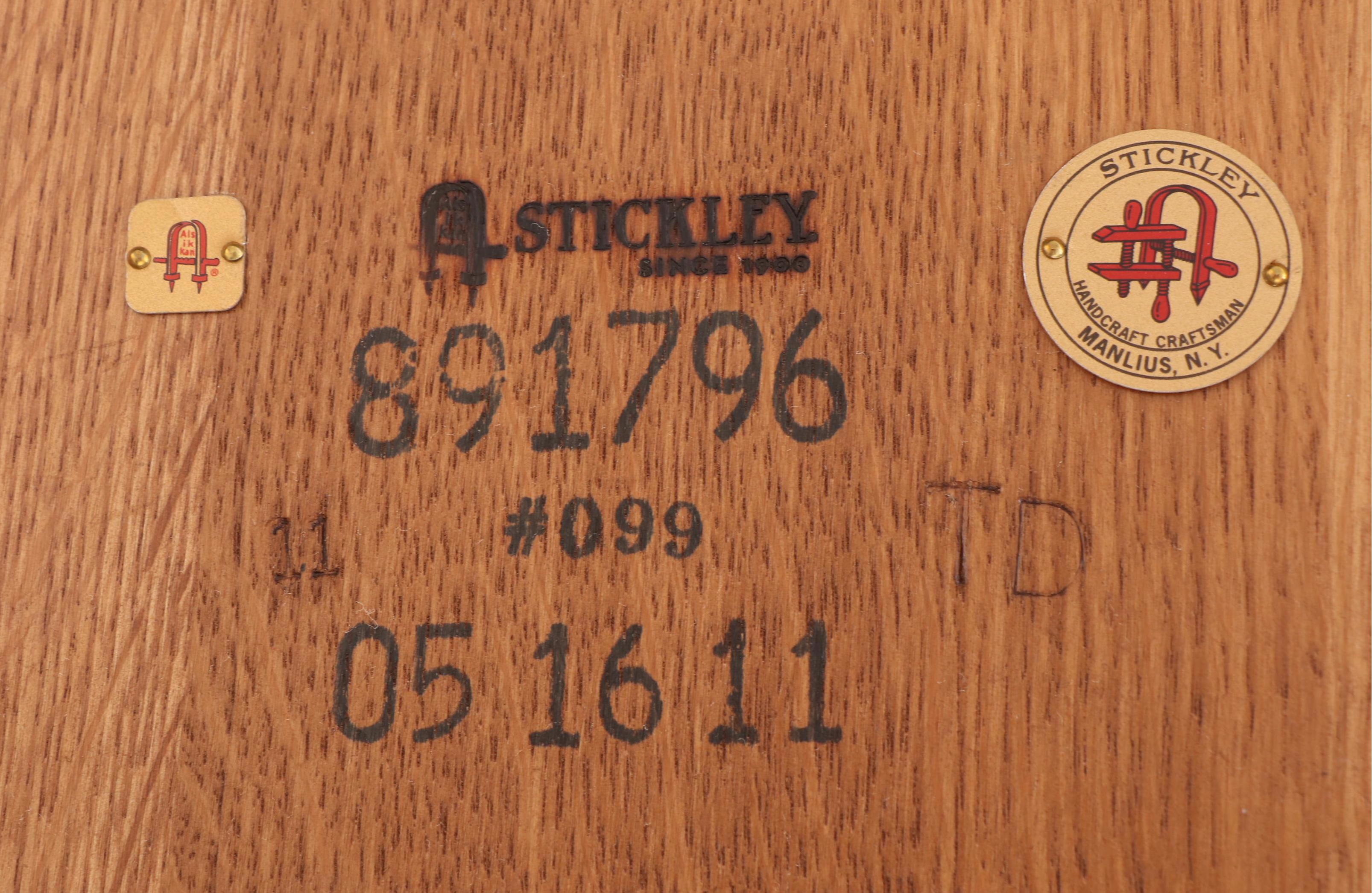 Stickley Arts and Crafts Style Oak Dining Set