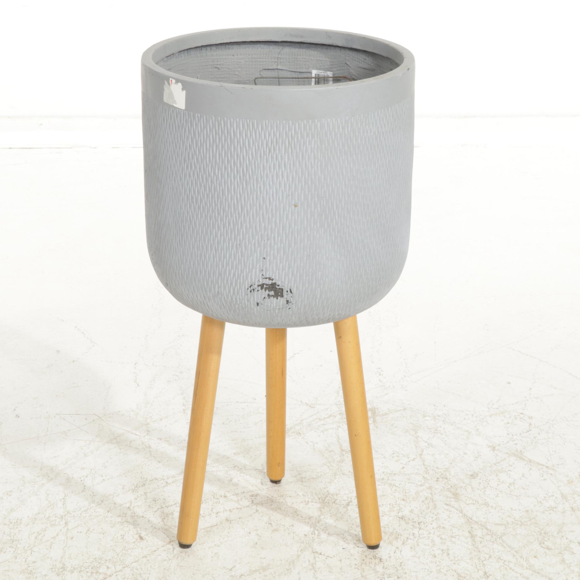 Fibre Clay Pottery Cast Planter with Wood Legs