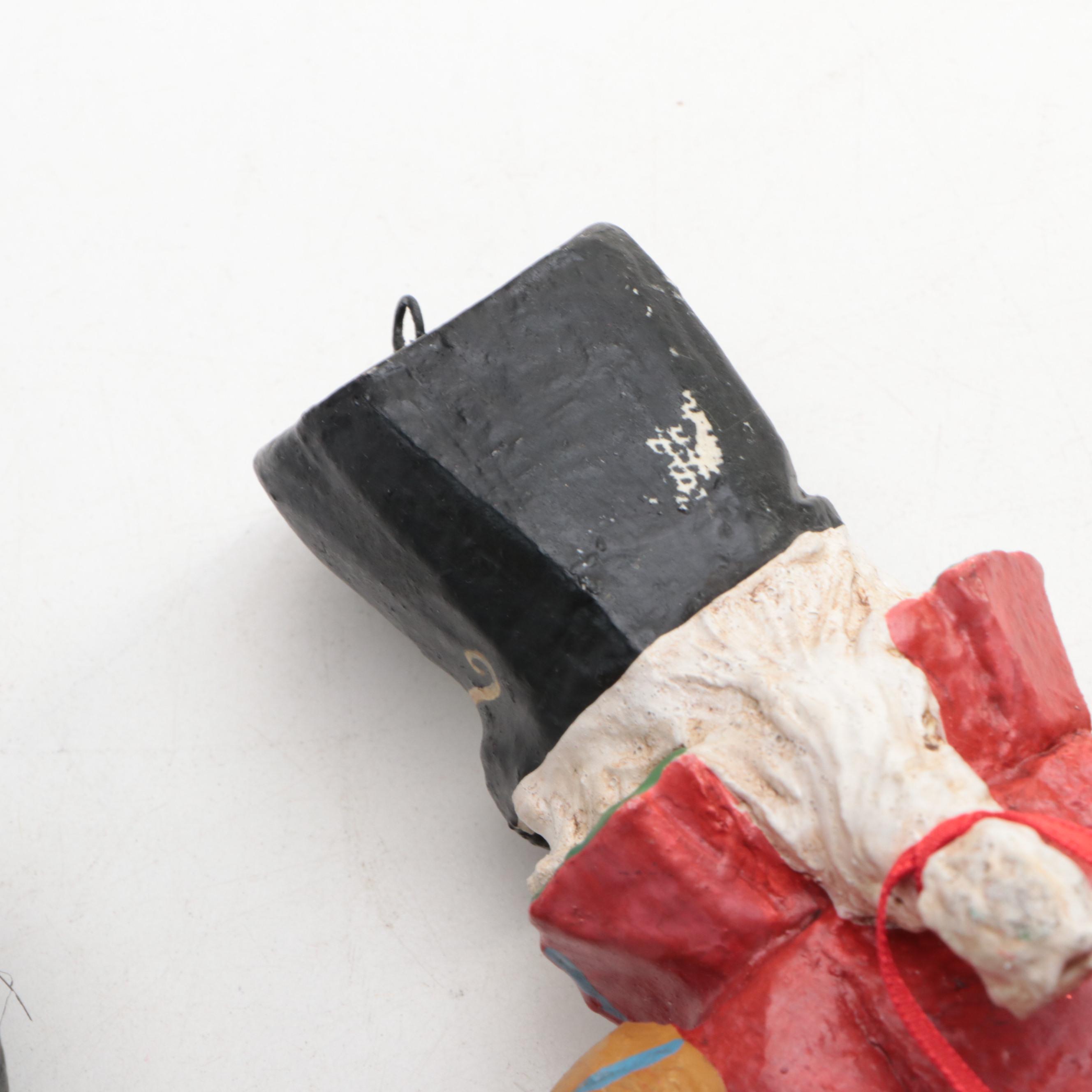 House of Hatten Christmas Figurines with Wall Hanging