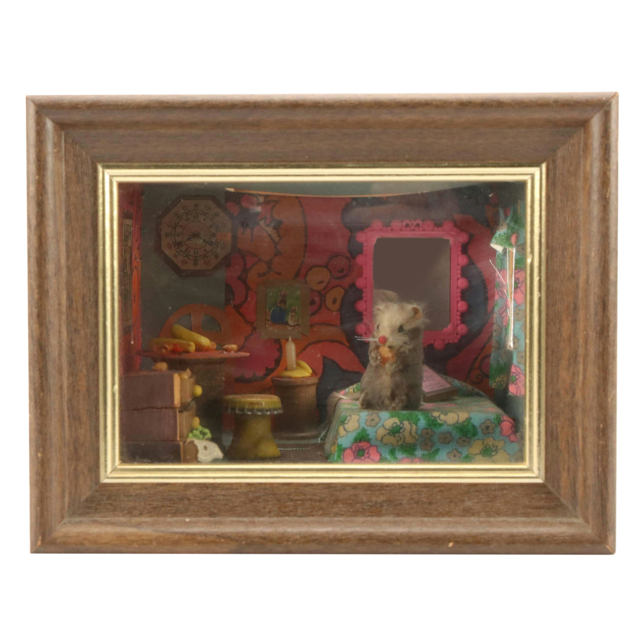 Handmade Mouse House Shadowbox Bedroom, Late 20th Century
