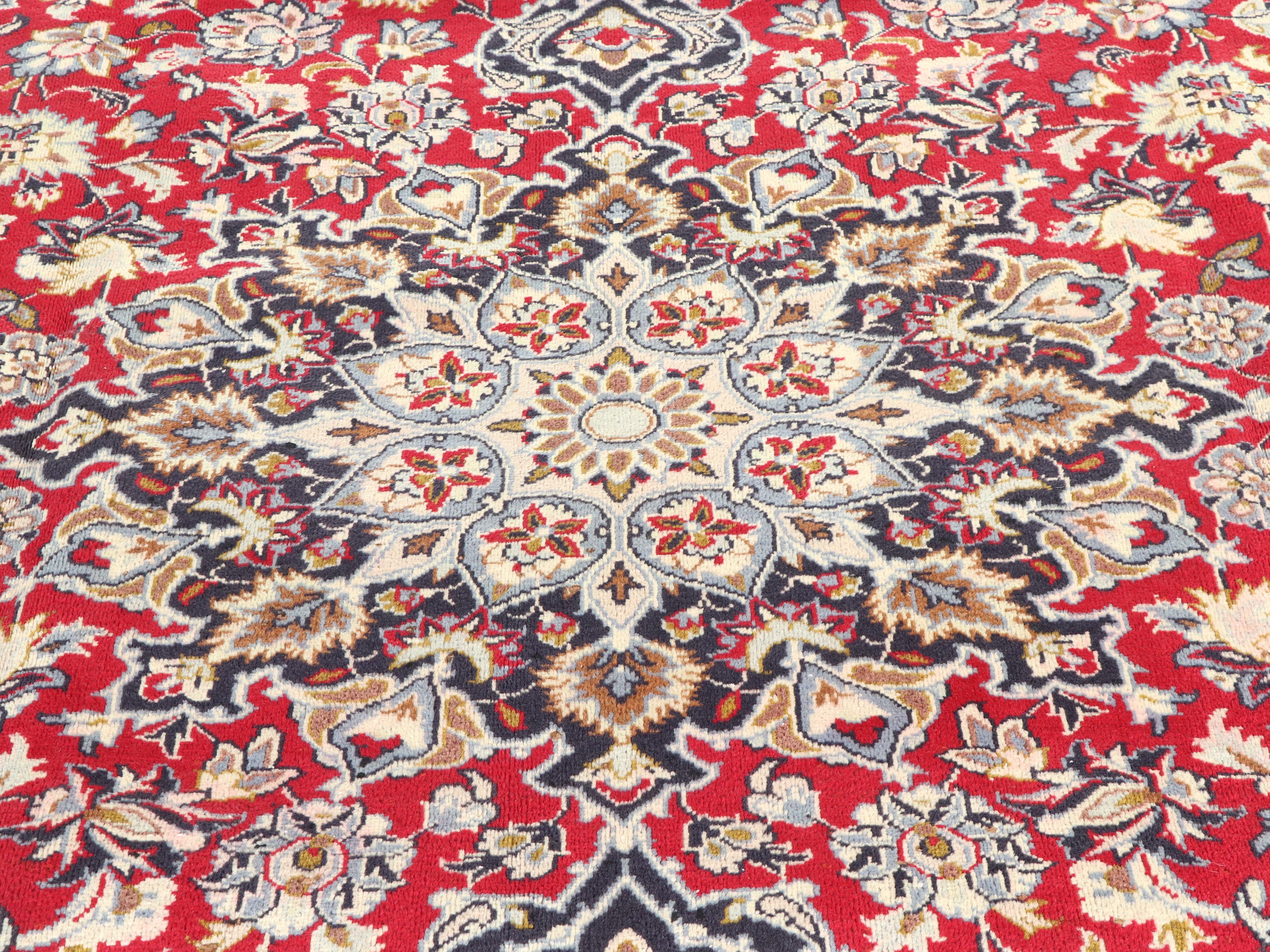 9'3 x 12'6 Hand-Knotted Persian Mashhad Room-Sized Rug
