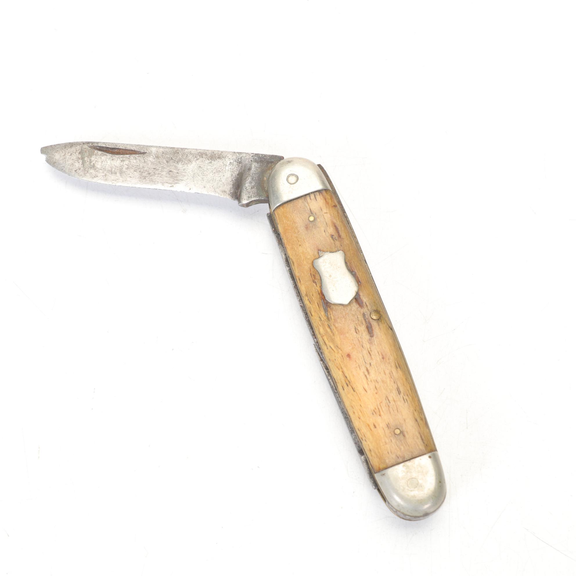 Folding Pocket Knives Featuring Barrow "Imperial Jackmaster" and Others