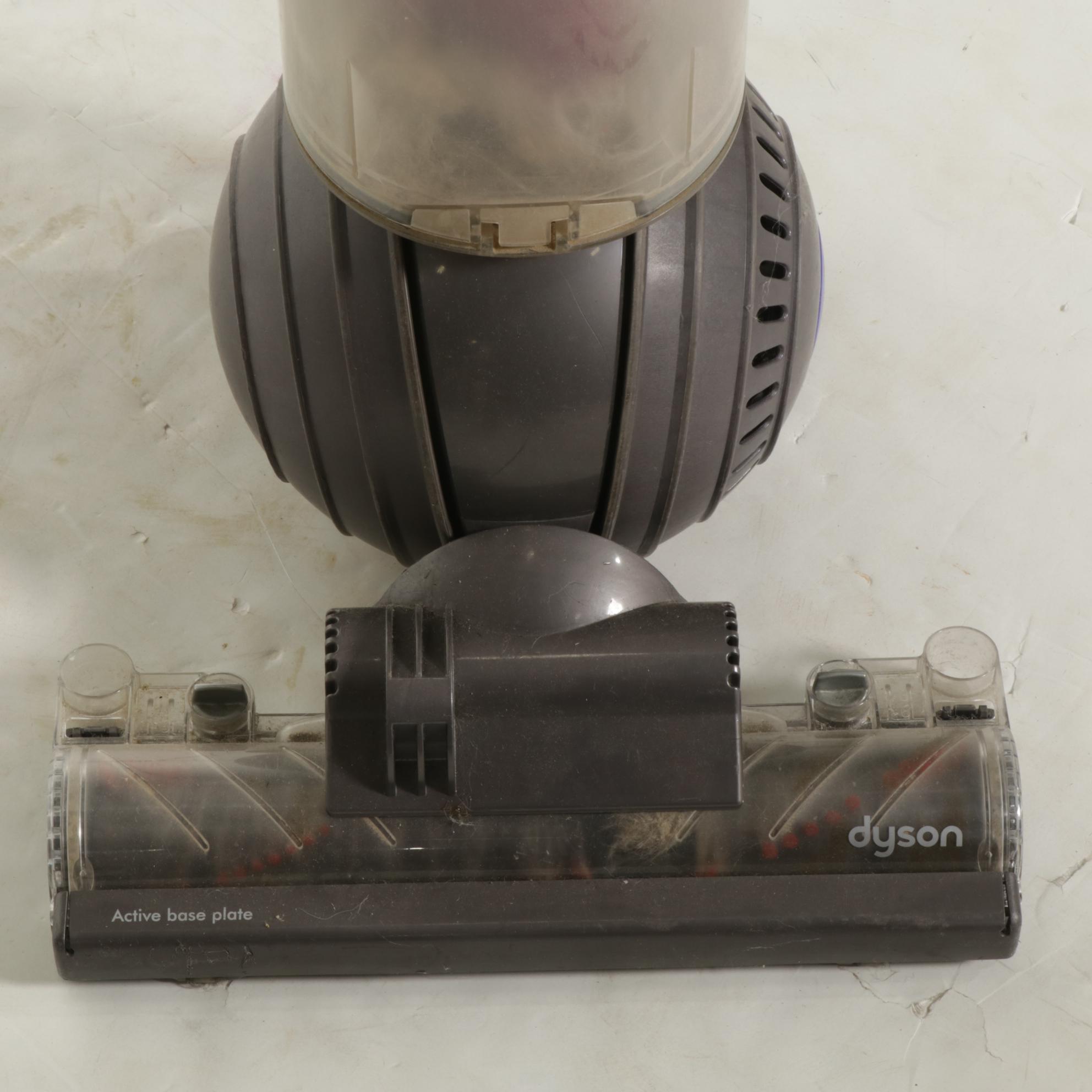 Dyson DC41 Vacuum Cleaner