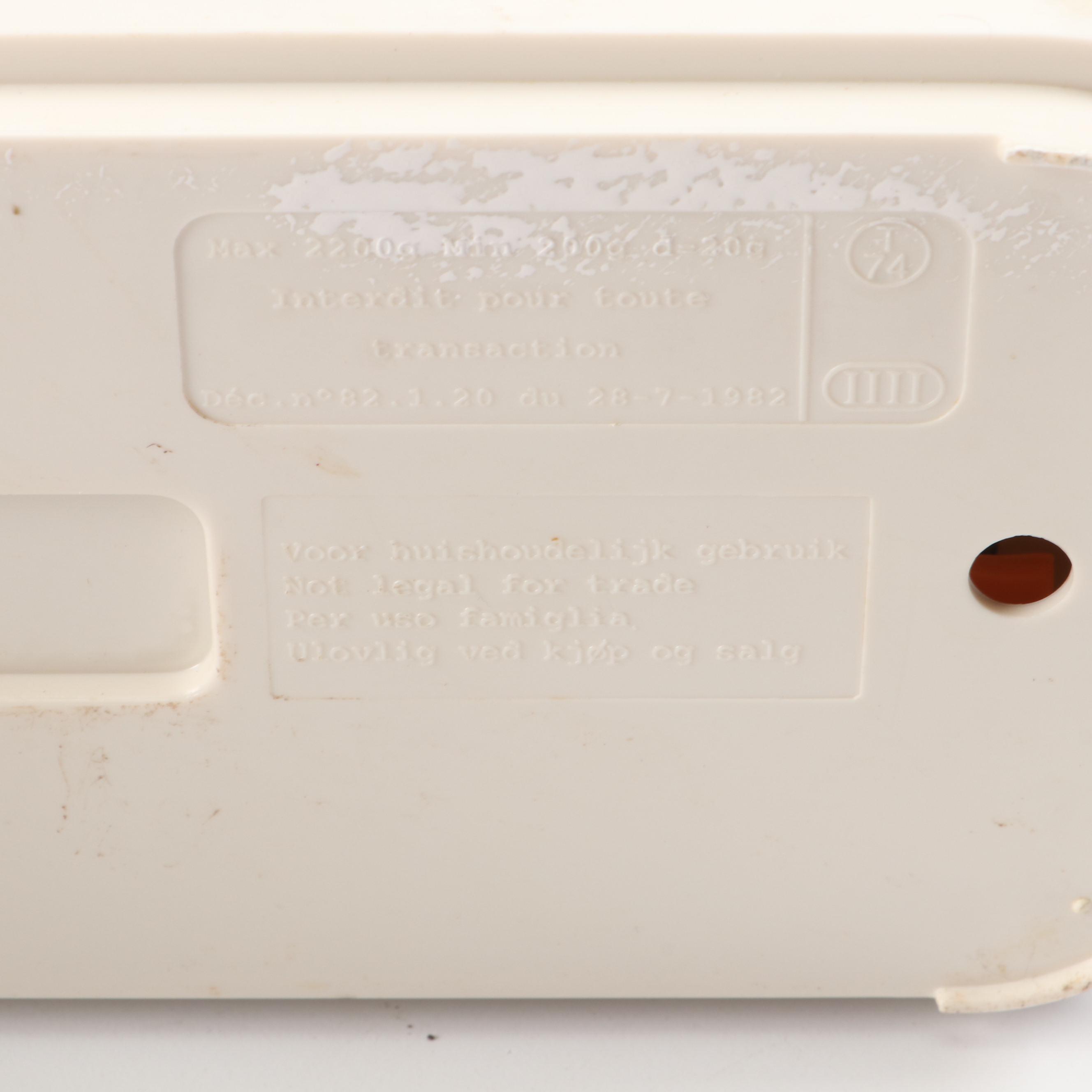 General Electric Plastic Food Processor with Braun Handheld Blender and More