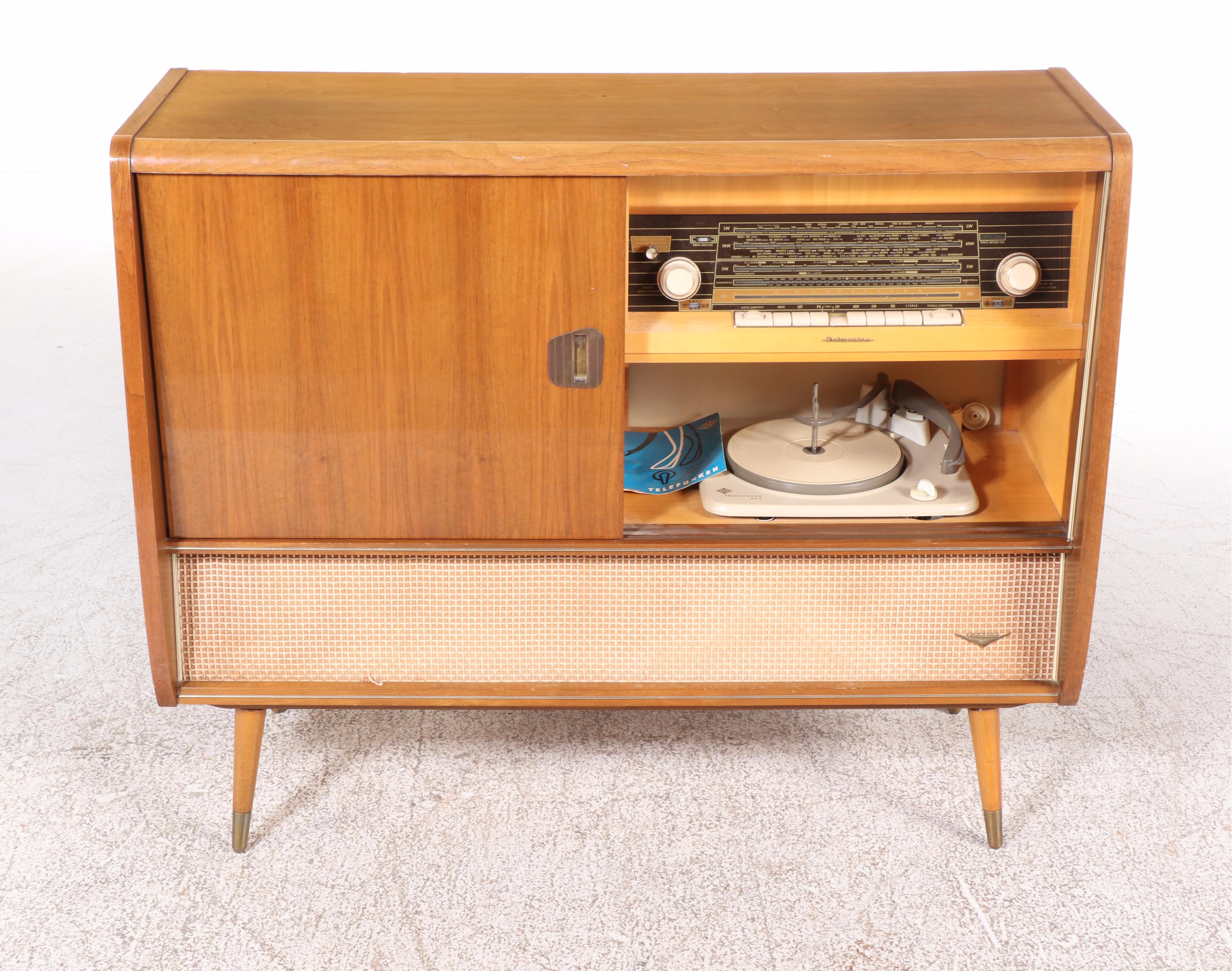Körting for Delmonico Model 1091 Bar and Stereo Cabinet, Mid-20th Century