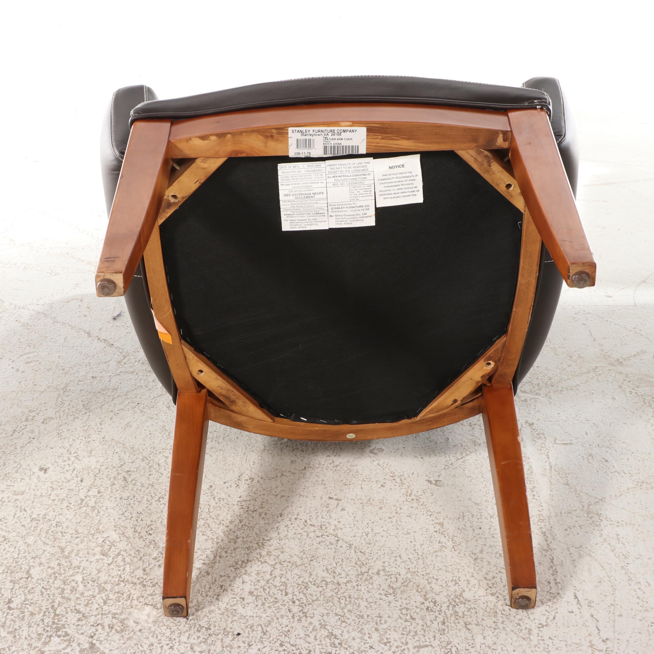 Stanley Furniture Neoclassical Style Dining Table and Six Chairs