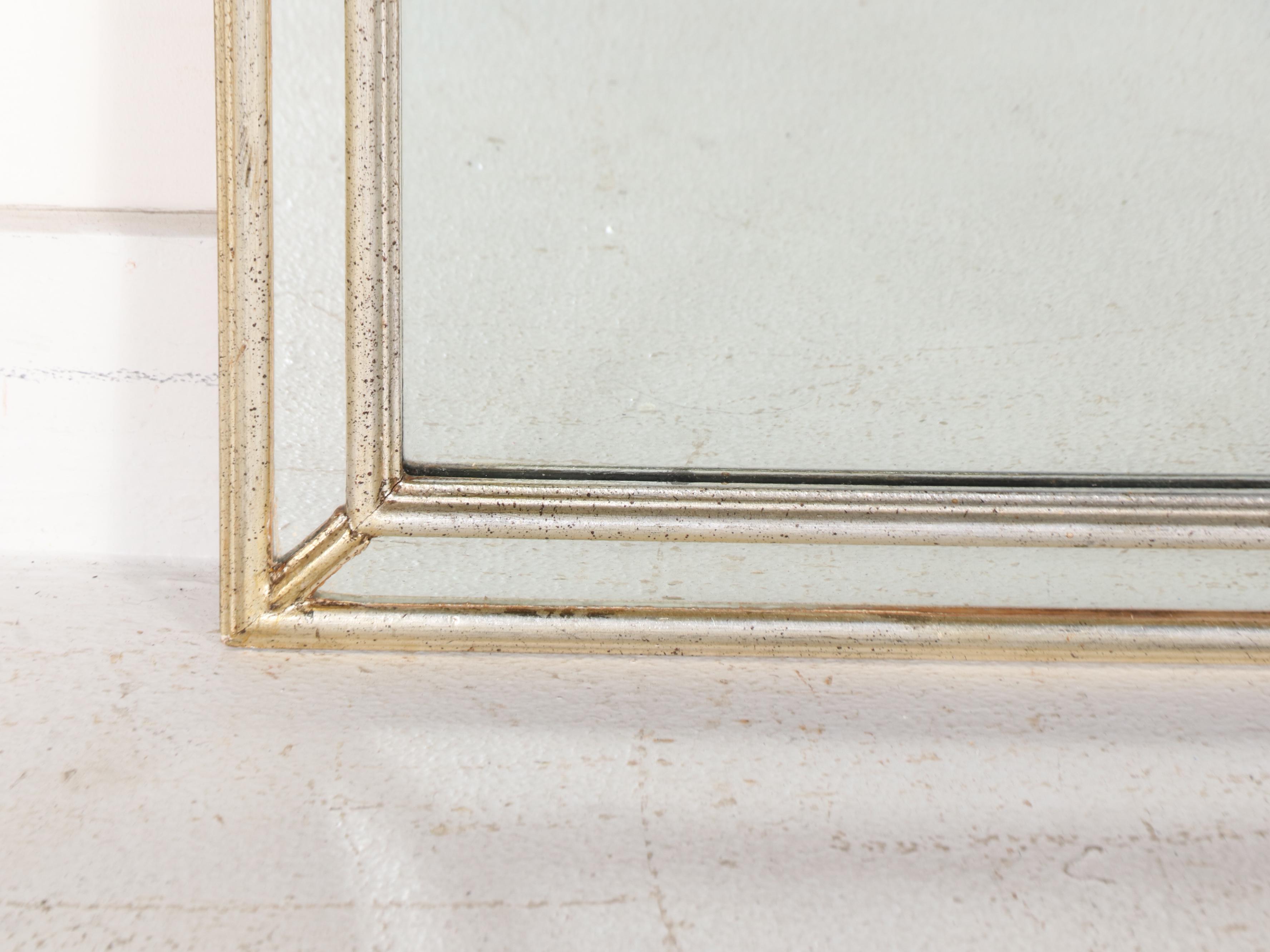 LaBarge Hollywood Regency Style Giltwood Mirror