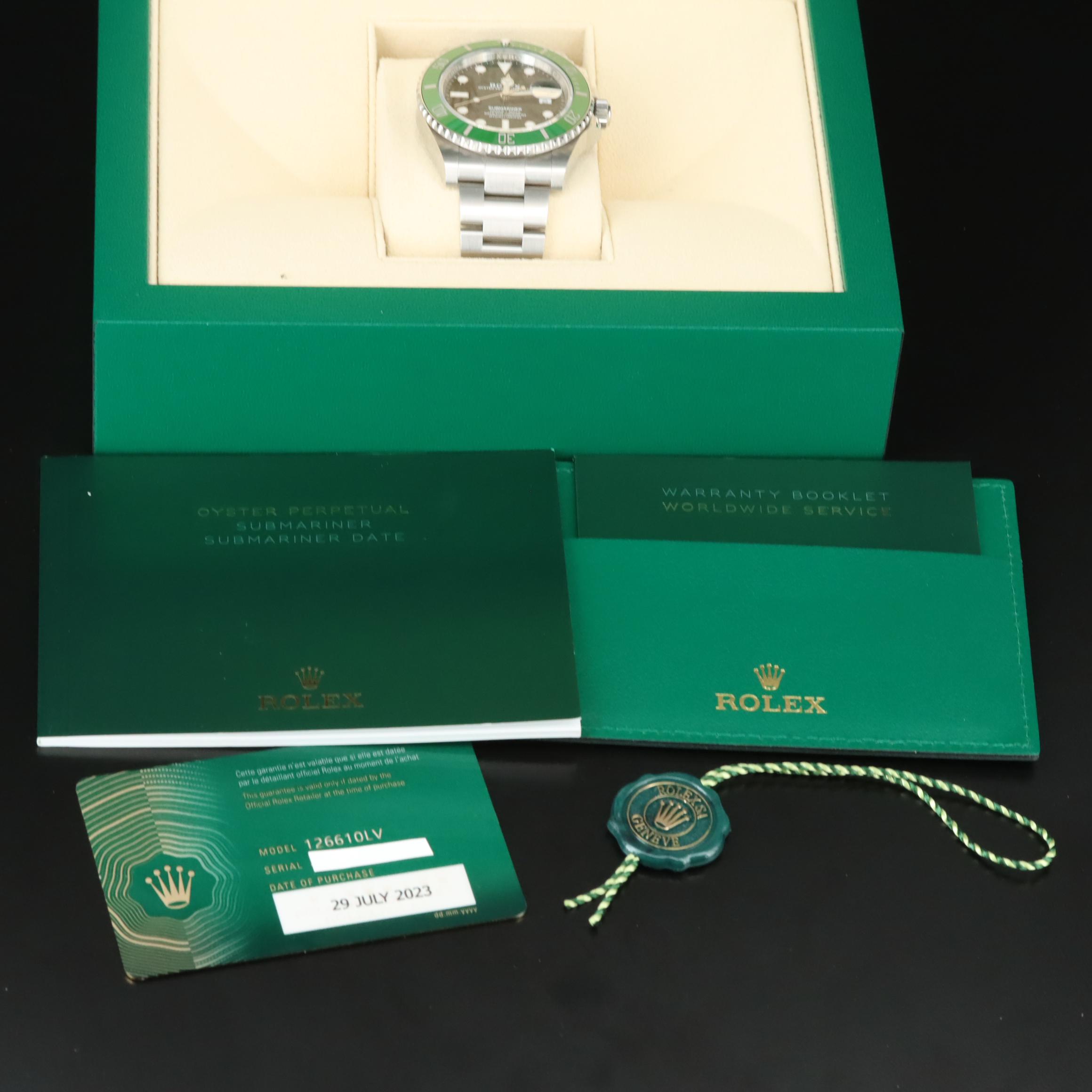 Rolex Submariner Date Oystersteel “Starbucks” 41mm Watch