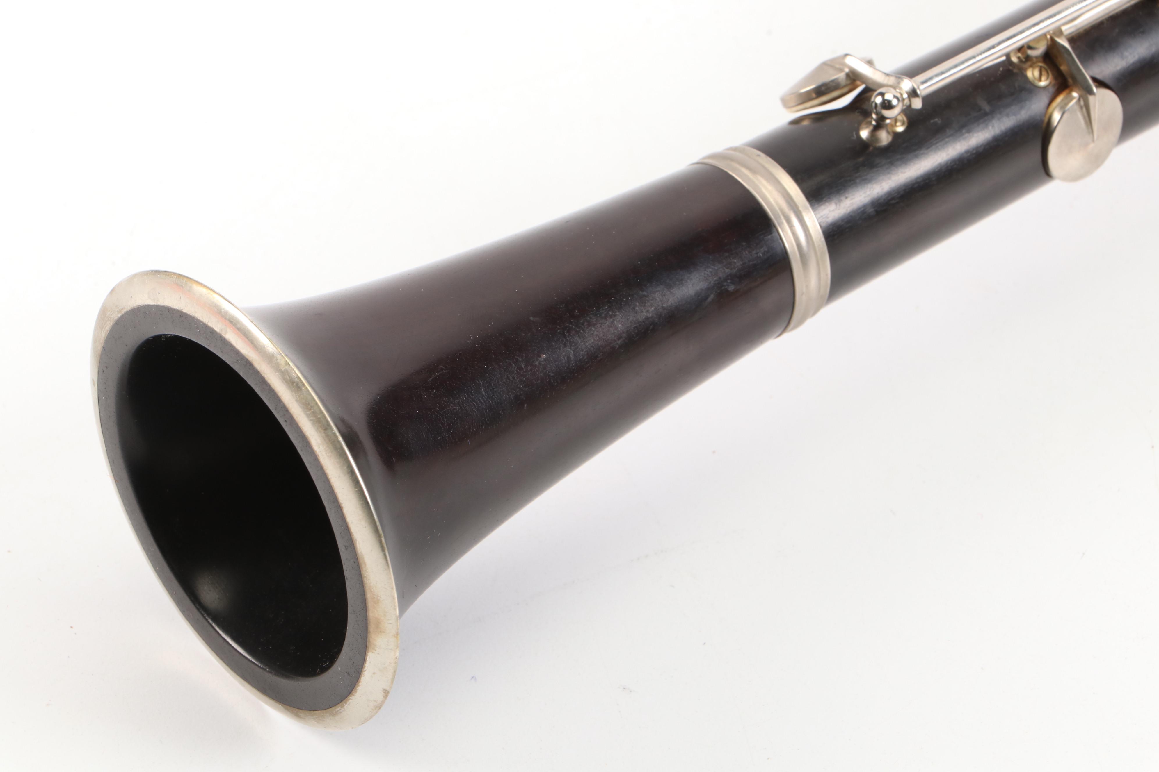 Evette Grenadilla Wood Clarinet With Faux Leather Hardside Case, Music Book