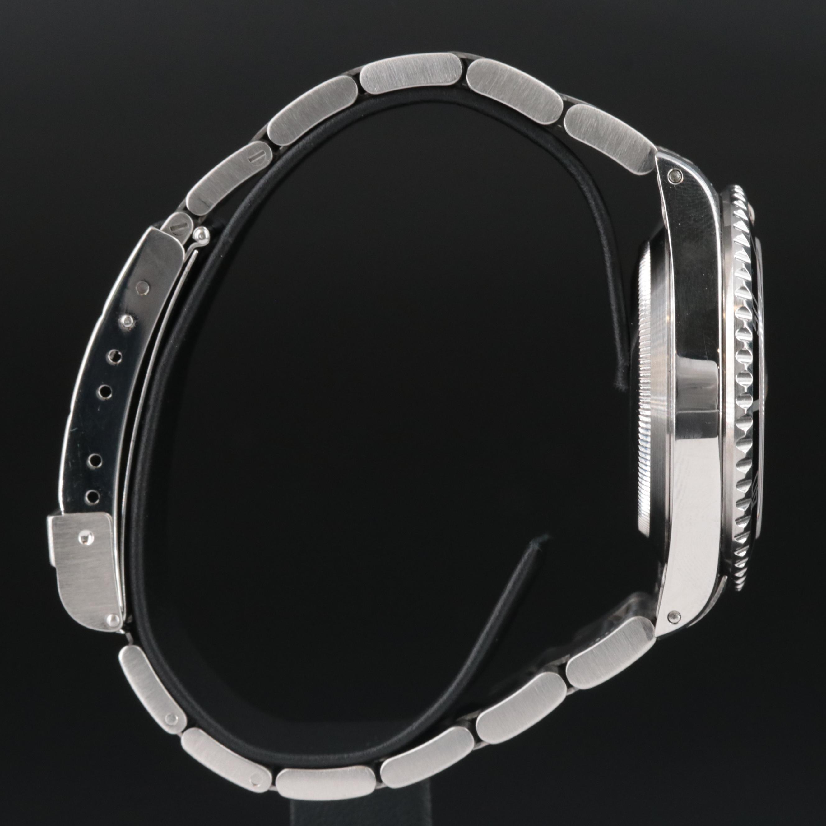 Rolex Submariner Date 16610 Automatic Watch